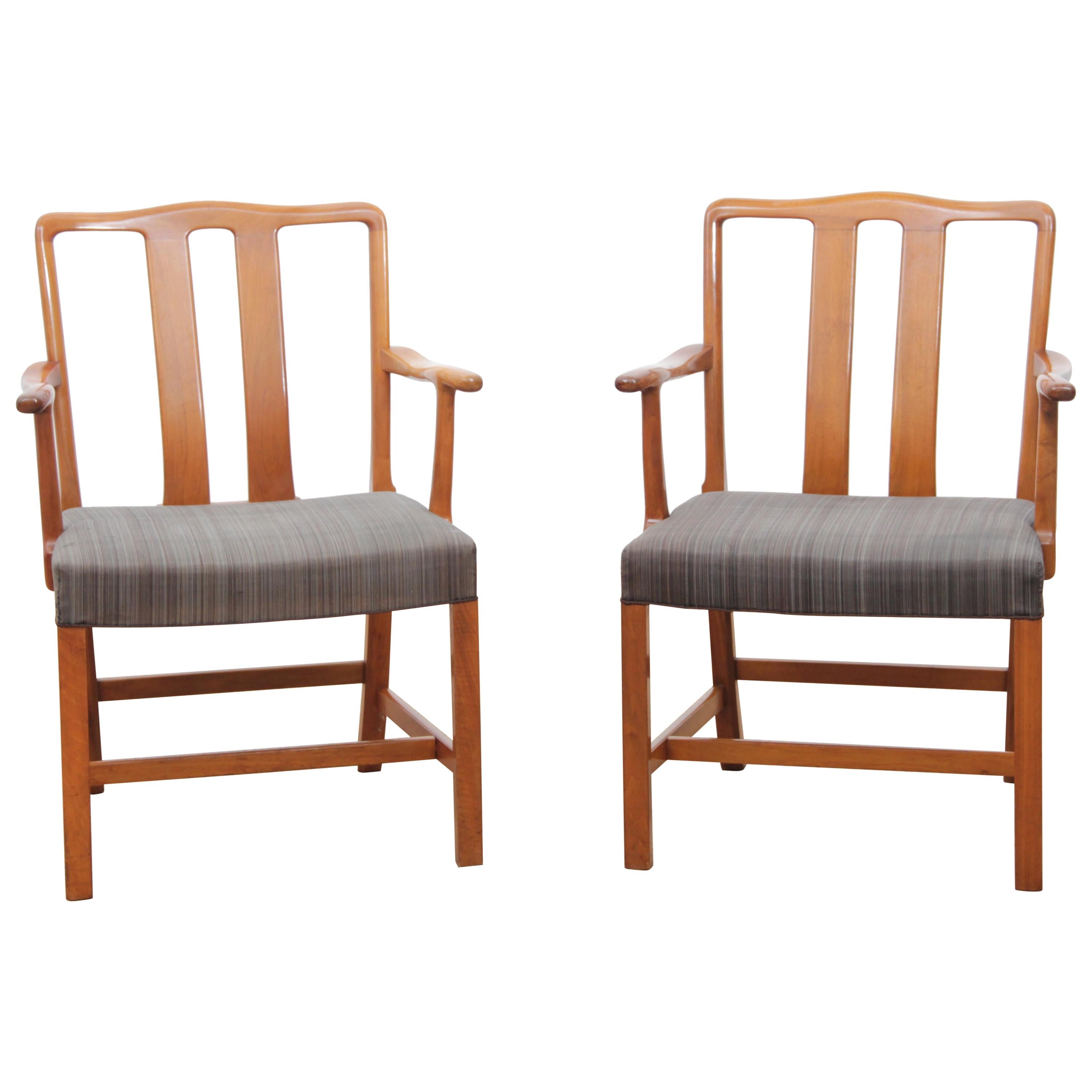 Mid-Century Modern Scandinavian Pair of Armchairs by Ole Wancher For Sale