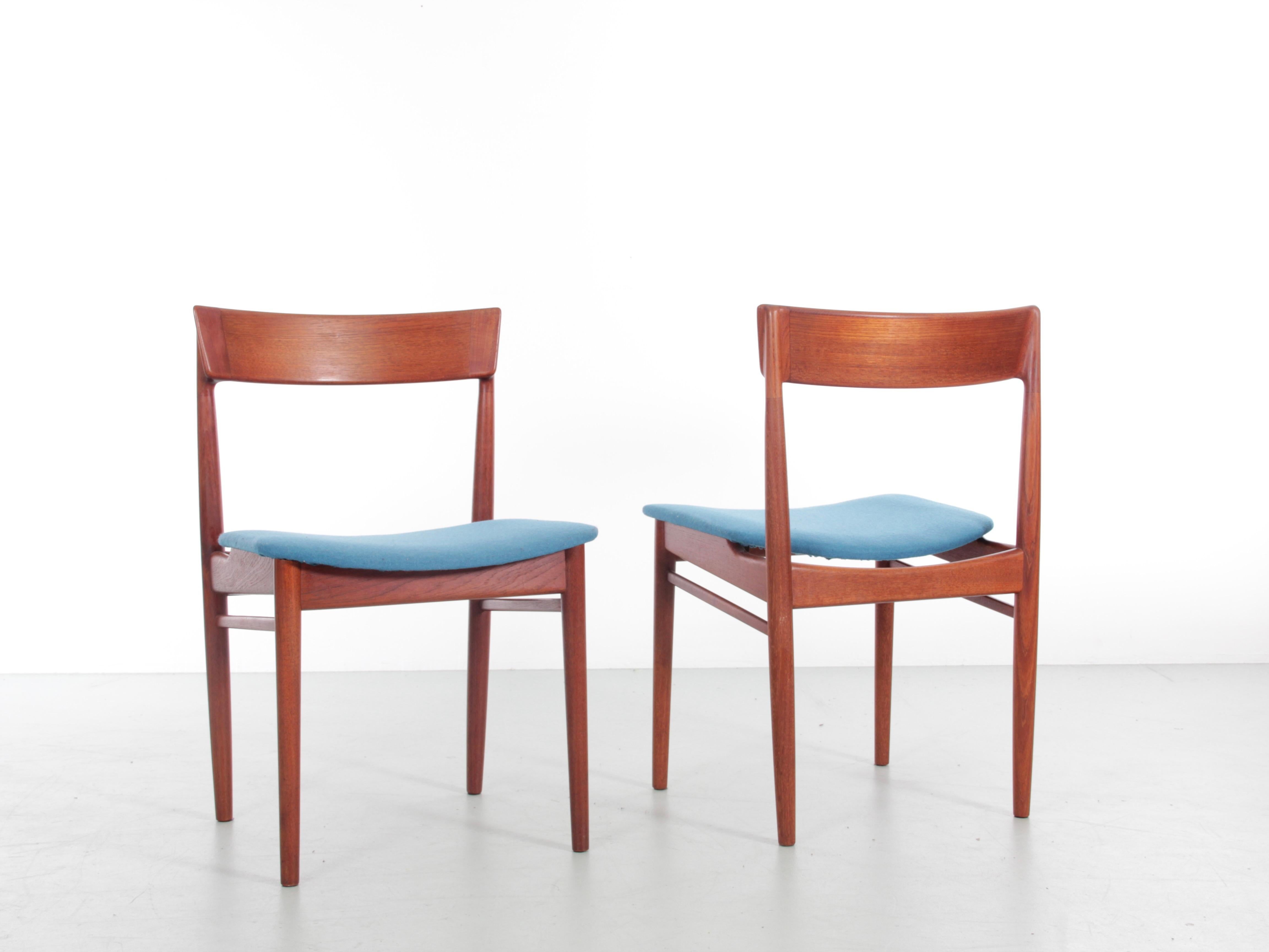 Mid-Century Modern Scandinavian set of 2 chairs in solid teak by Harry Rosengren Hansen for Brande Møbelindustri. Original edition from 1960. Referenced by the Design Museum Danmark under number RP00896. Litterature : Mobilia 1960 & 1961.