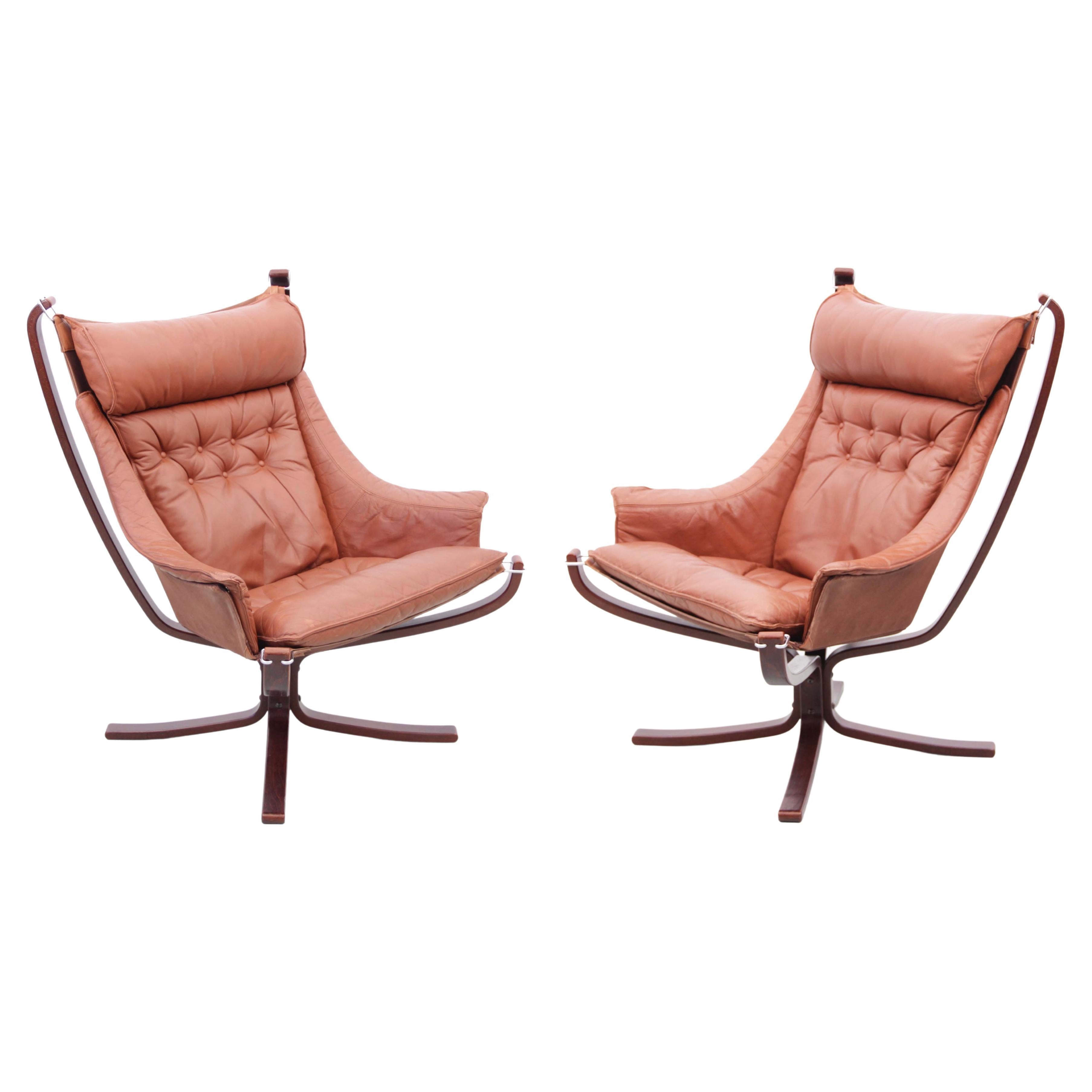 Mid-Century Modern Scandinavian Pair of "Falcon" Lounge Chair by Sigurd Ressel