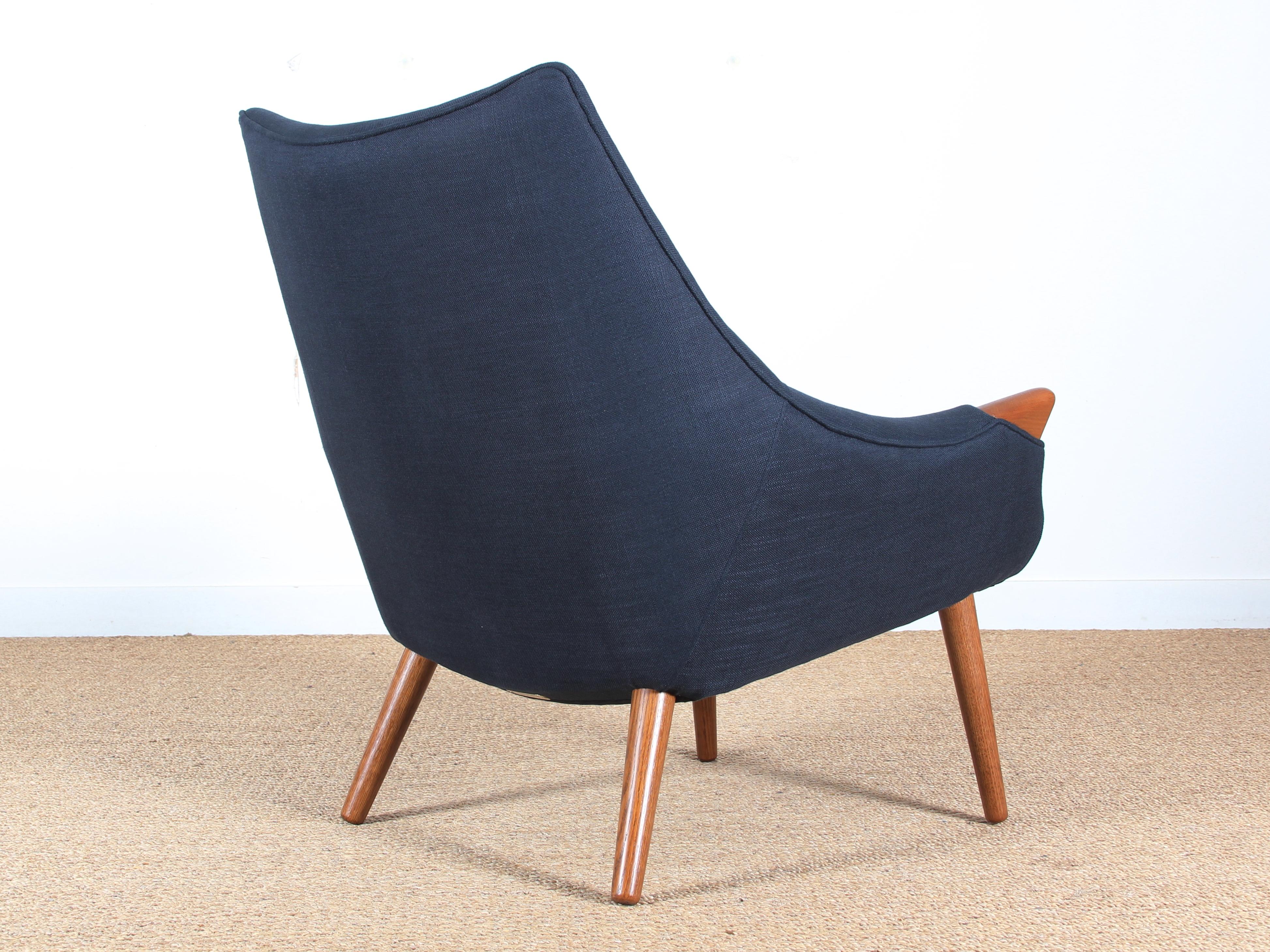 Late 20th Century Mid-Century Modern Scandinavian Pair of Lounge Chair 