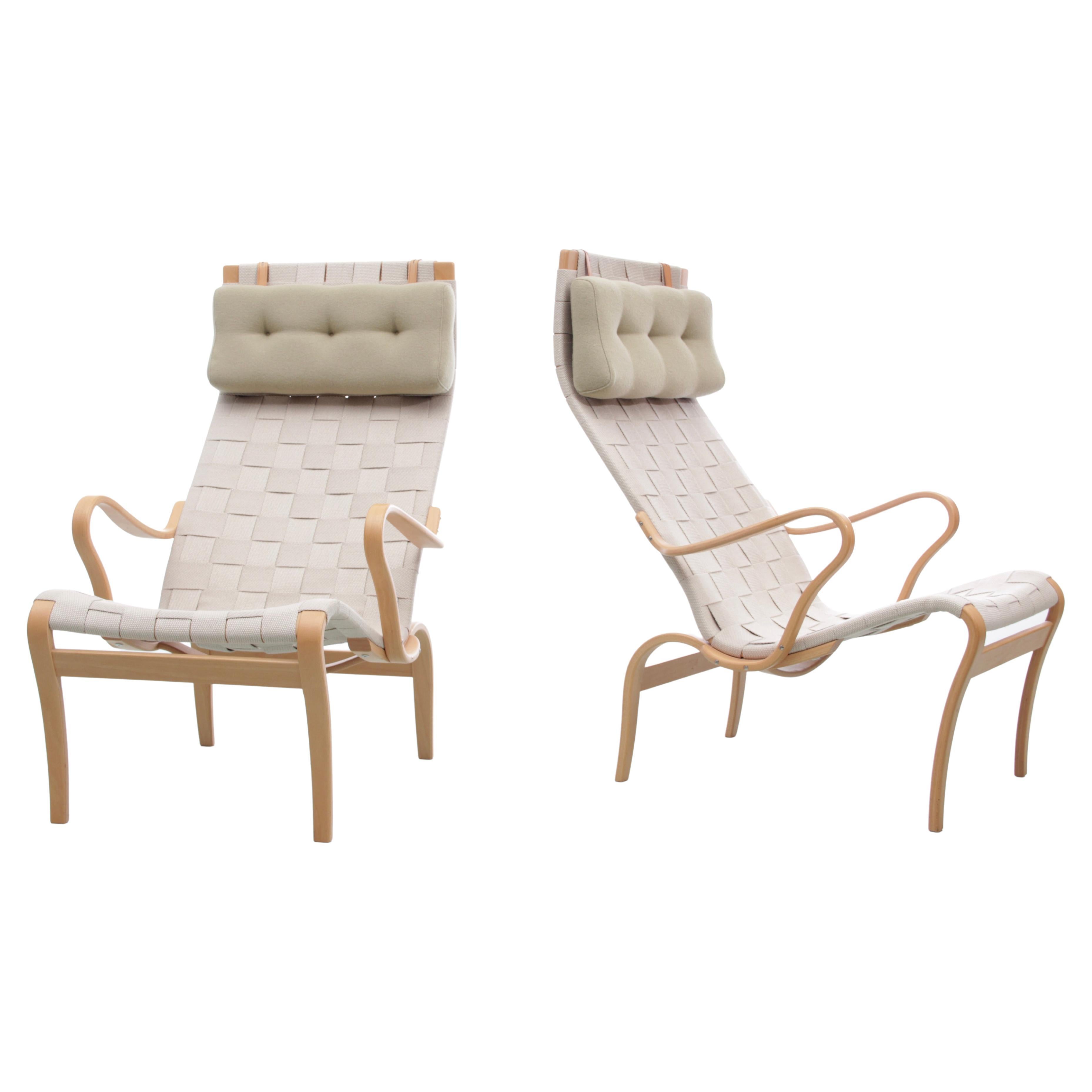 Mid-Century Modern Scandinavian Pair of Lounge Chair "Miranda" by Bruno Mathsson For Sale