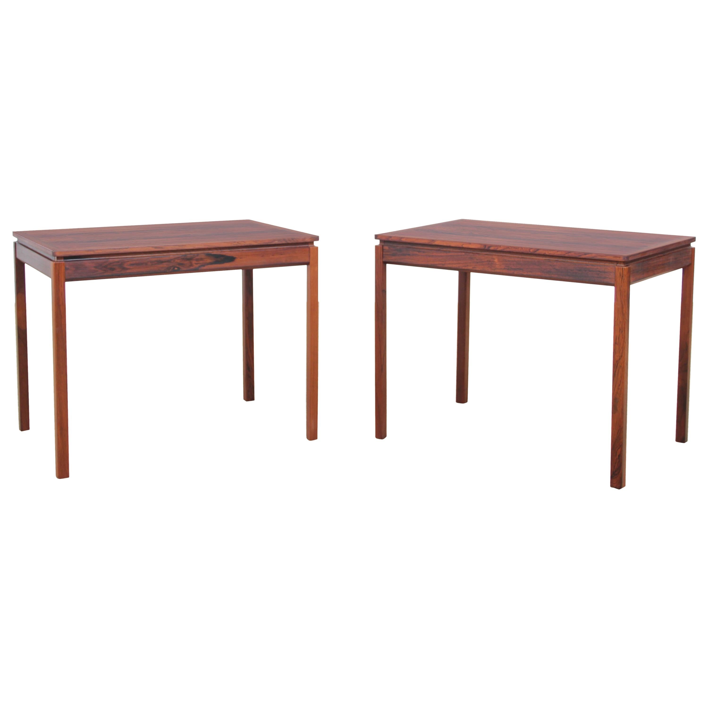 Mid-Century Modern Scandinavian Pair of Occasionnal Table by Yngvar Sandstrom