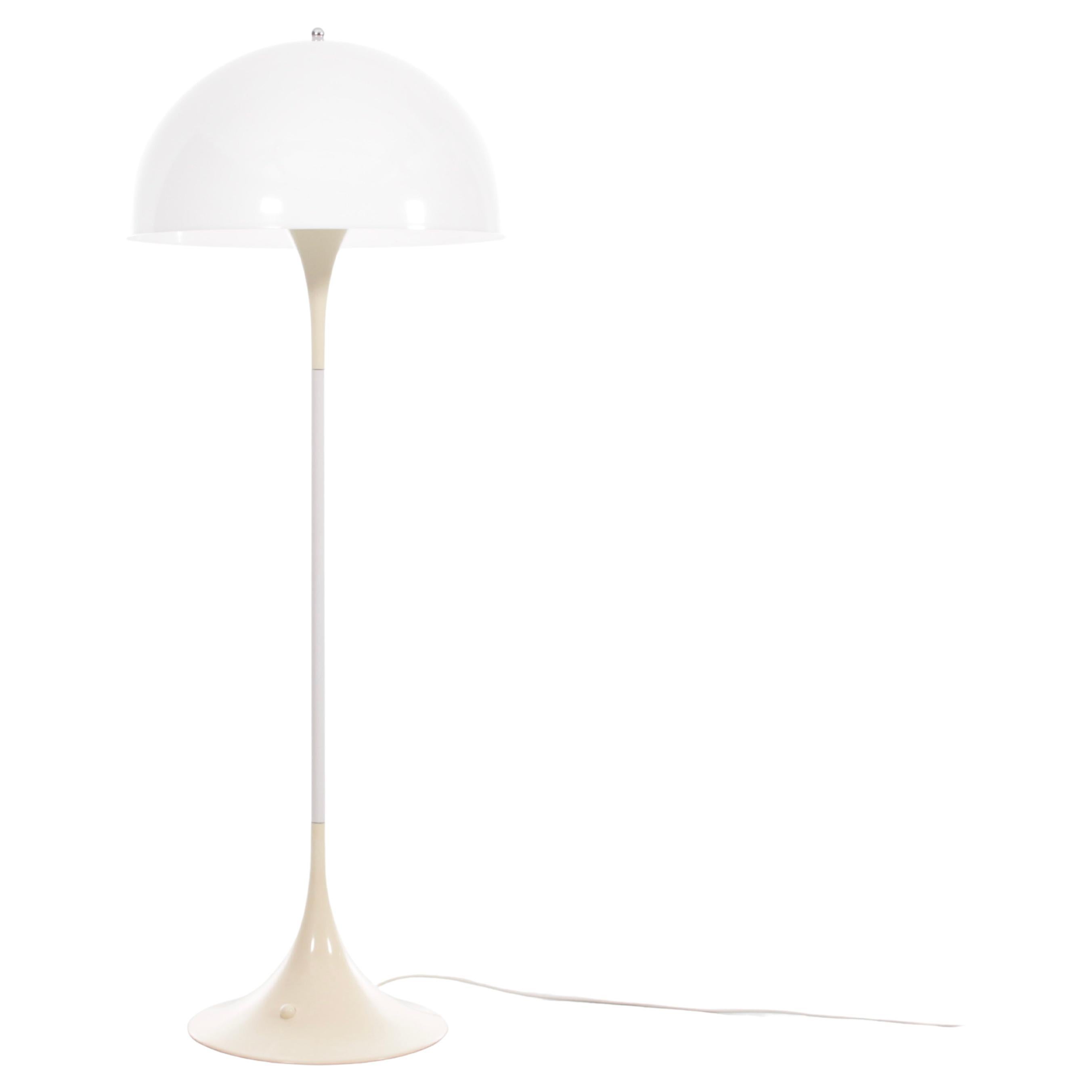 Lampada da terra Panthella di Verner Panton, in stile scandinavo e moderno, risalente alla metà del secolo scorso in vendita