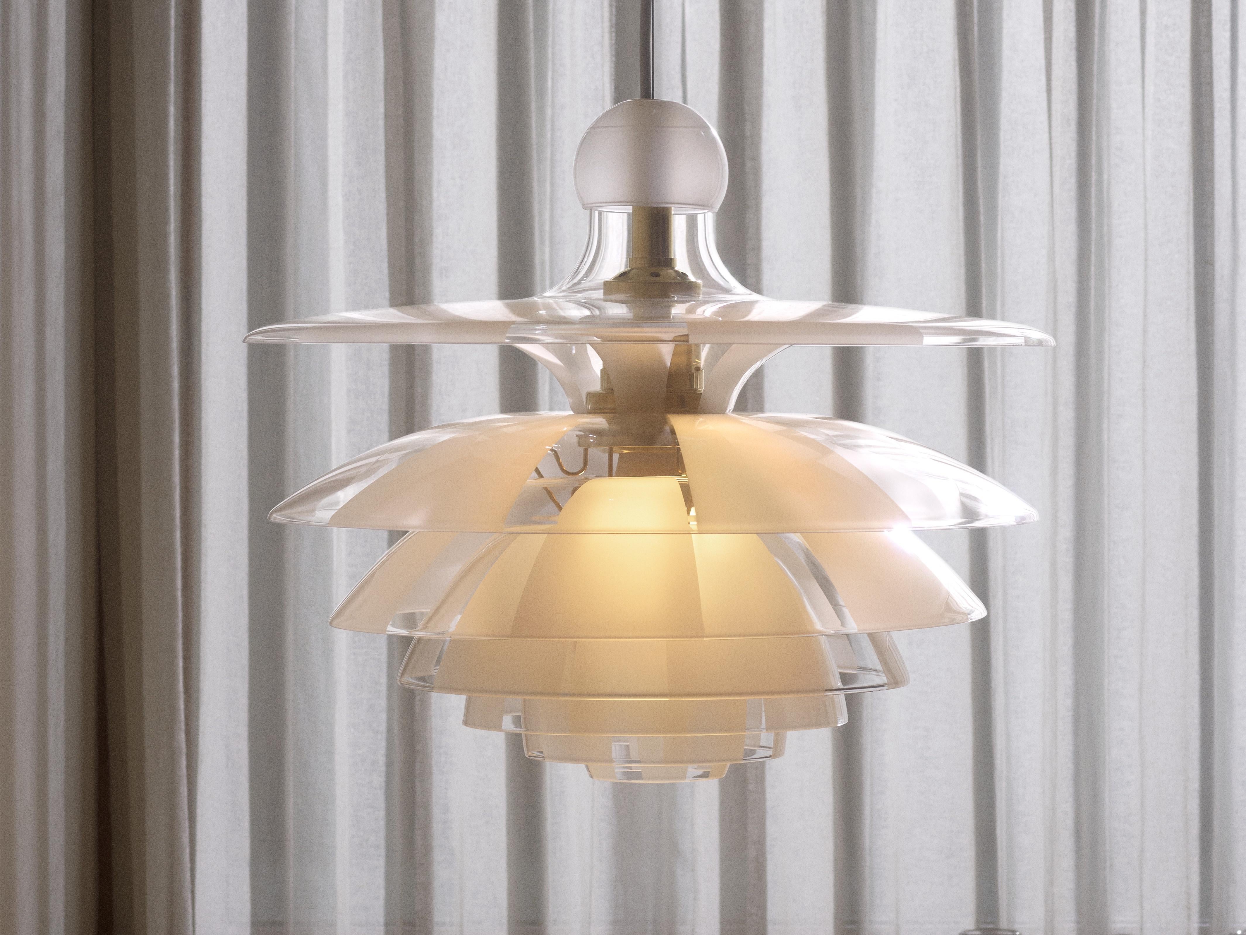 Mid-Century Modern Scandinavian Pendant Lamp Ph Septima. New Edition.  In New Condition For Sale In Courbevoie, FR