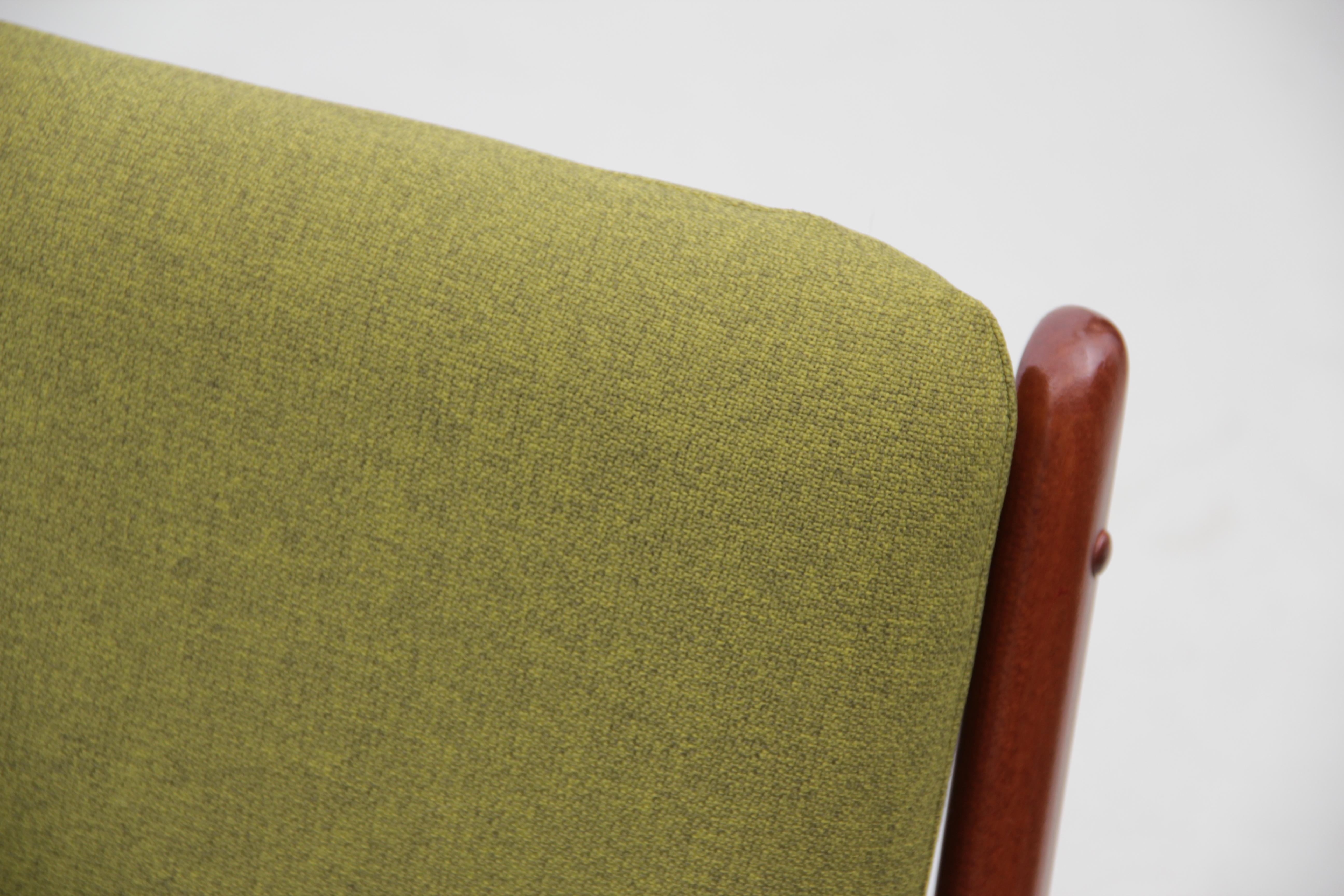 Divano scandinavo PJ112 a 3 posti di Ole Wanscher, metà secolo, moderno e scandinavo. in vendita 1
