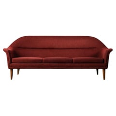 Divano a tre posti rosso in stile scandinavo Mid-Century Modern di Bröderna Anderssons