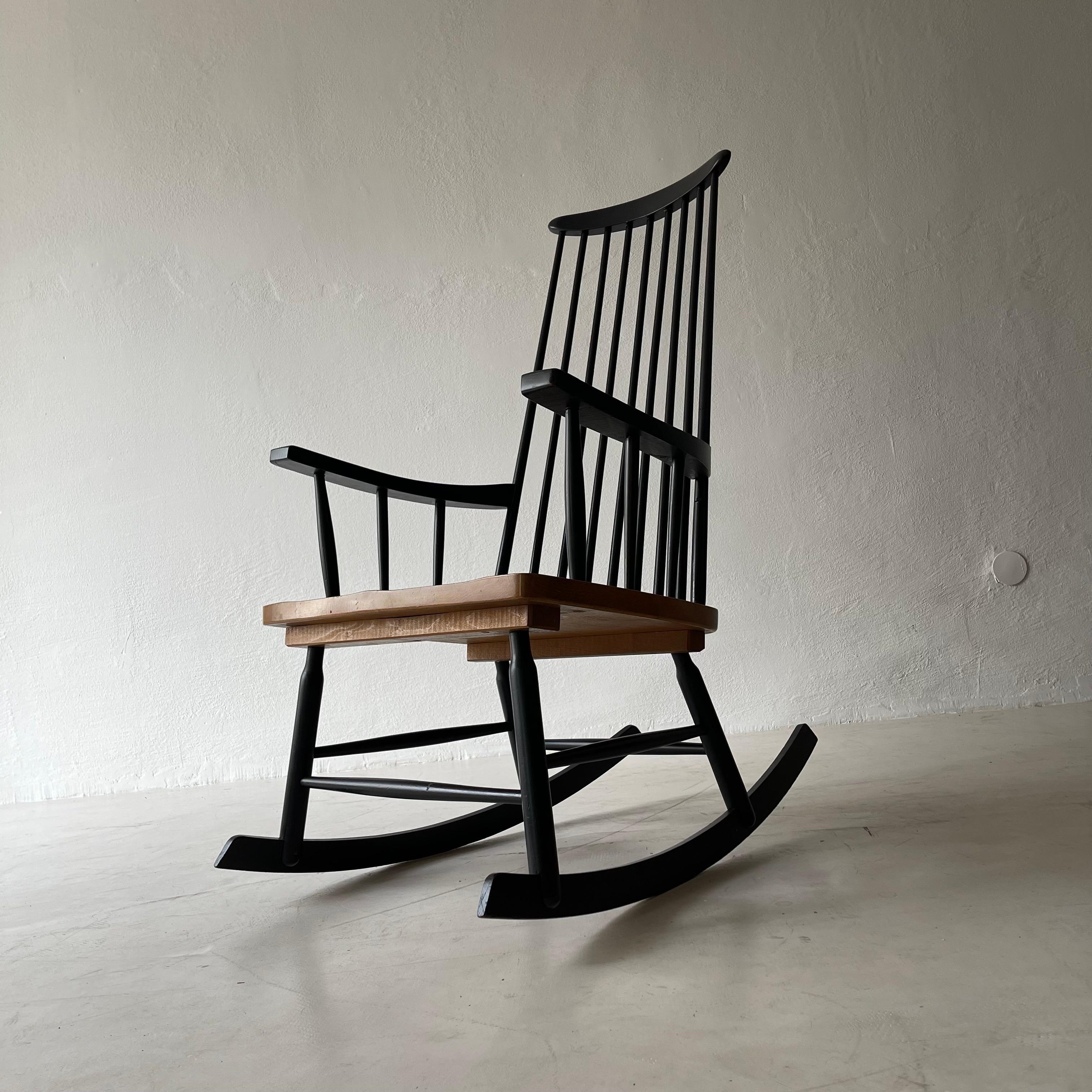 Mid-Century Modern Scandinavian Rocking Chair 1950s 7