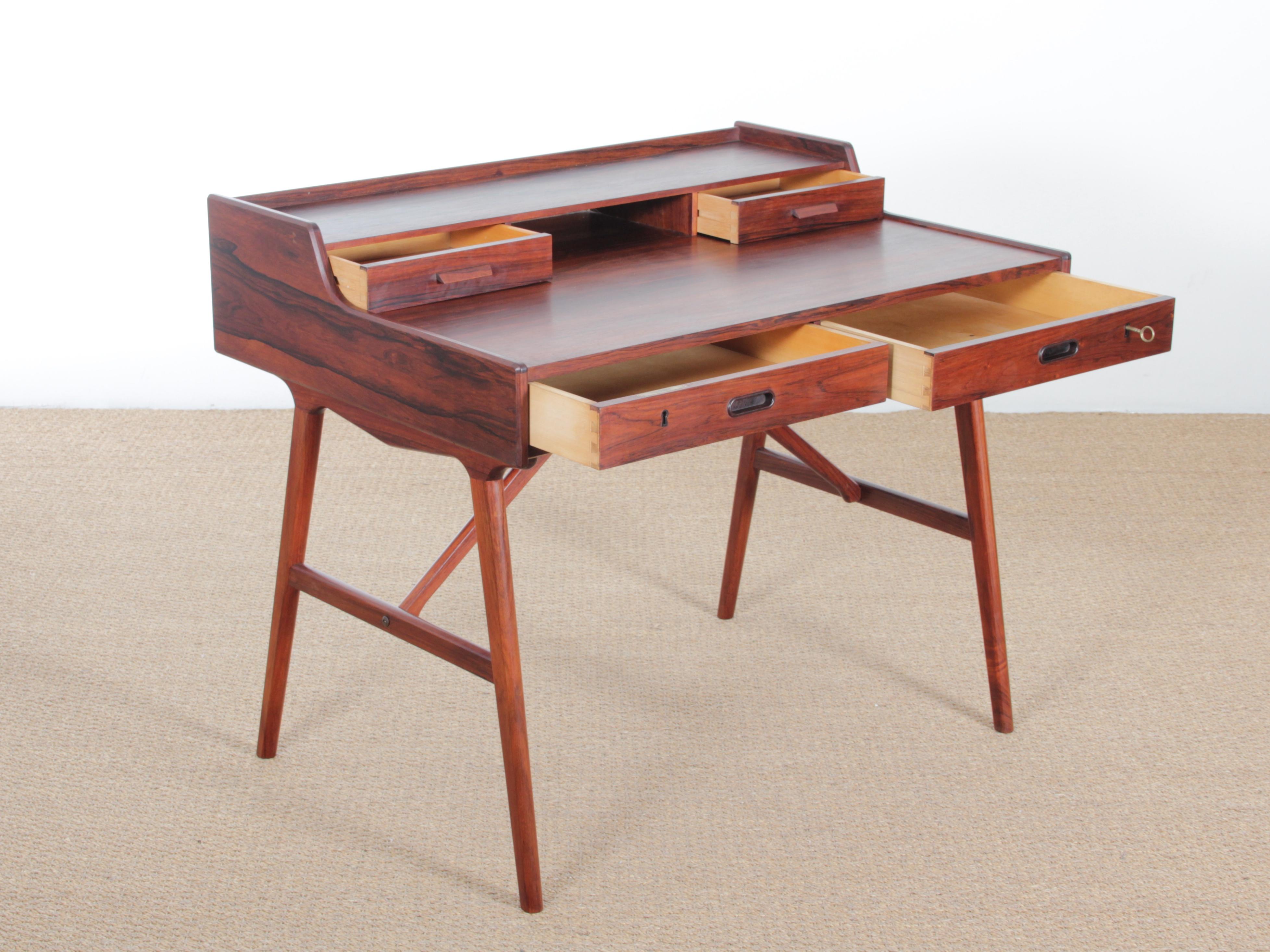 Mid-Century Modern Scandinavian Rosewood Desk by Arne Wahl Iversen 1