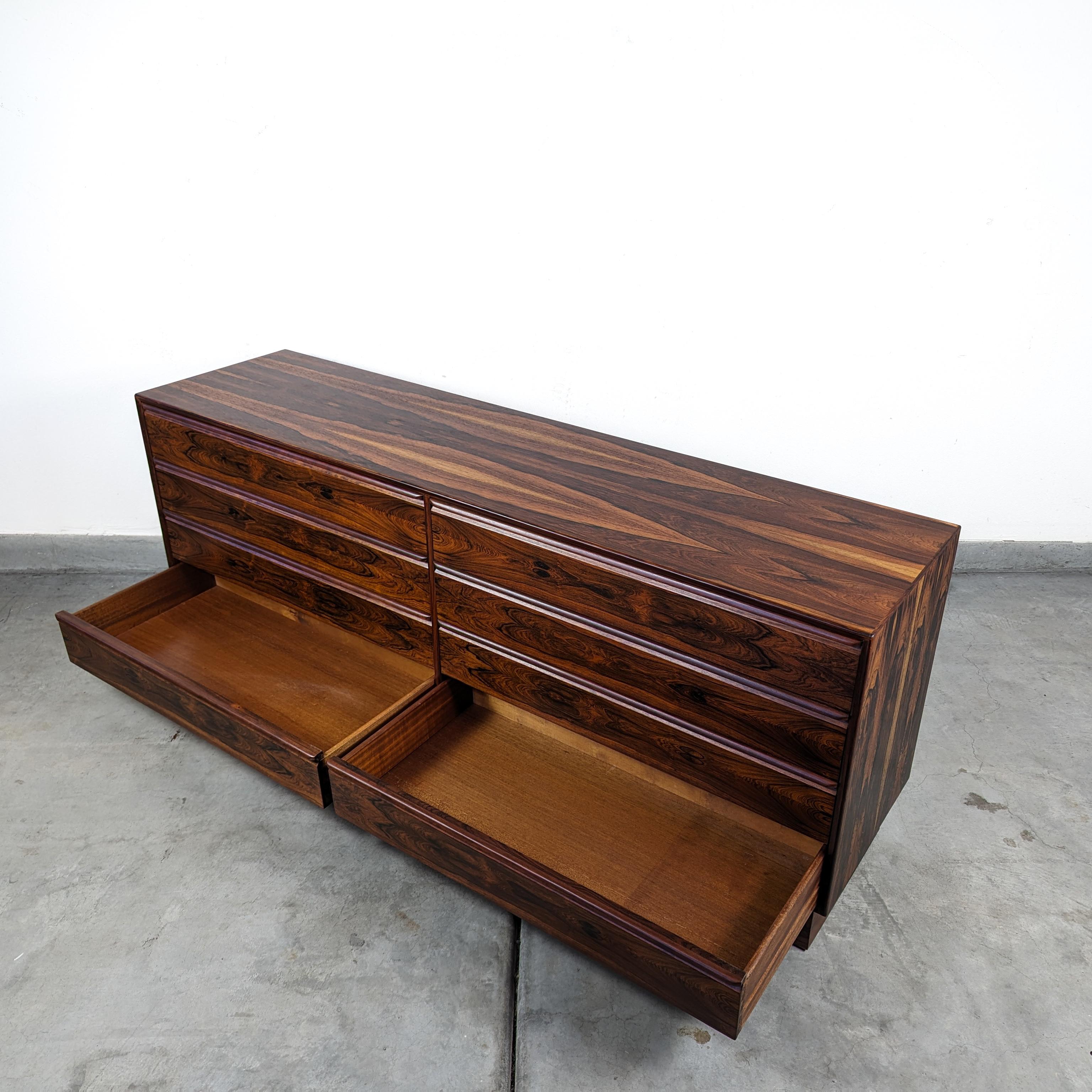 Mid Century Modern Scandinavian Rosewood Lowboy Dresser by Westnofa, c1960s For Sale 4