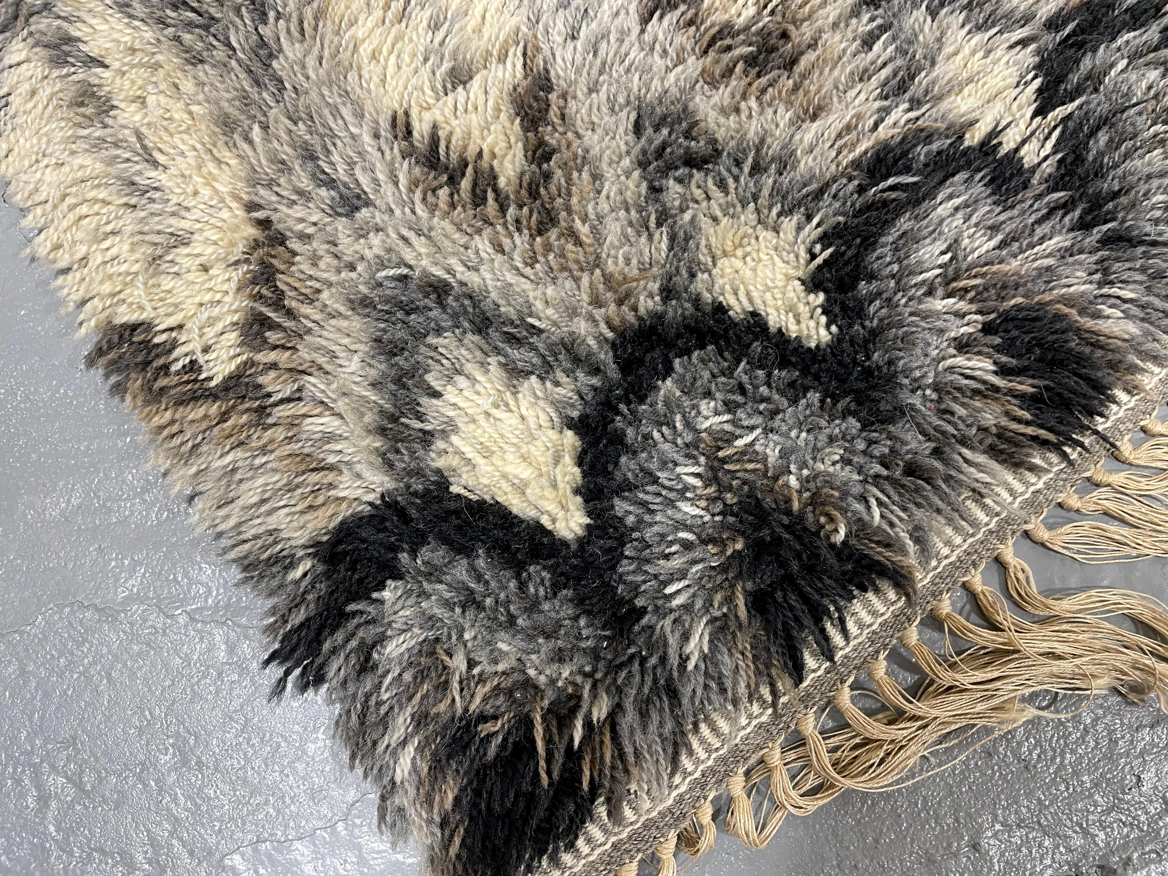 Alfombra escandinava de mediados del siglo XX, c. 1960 en Bueno estado para la venta en Weehawken, NJ