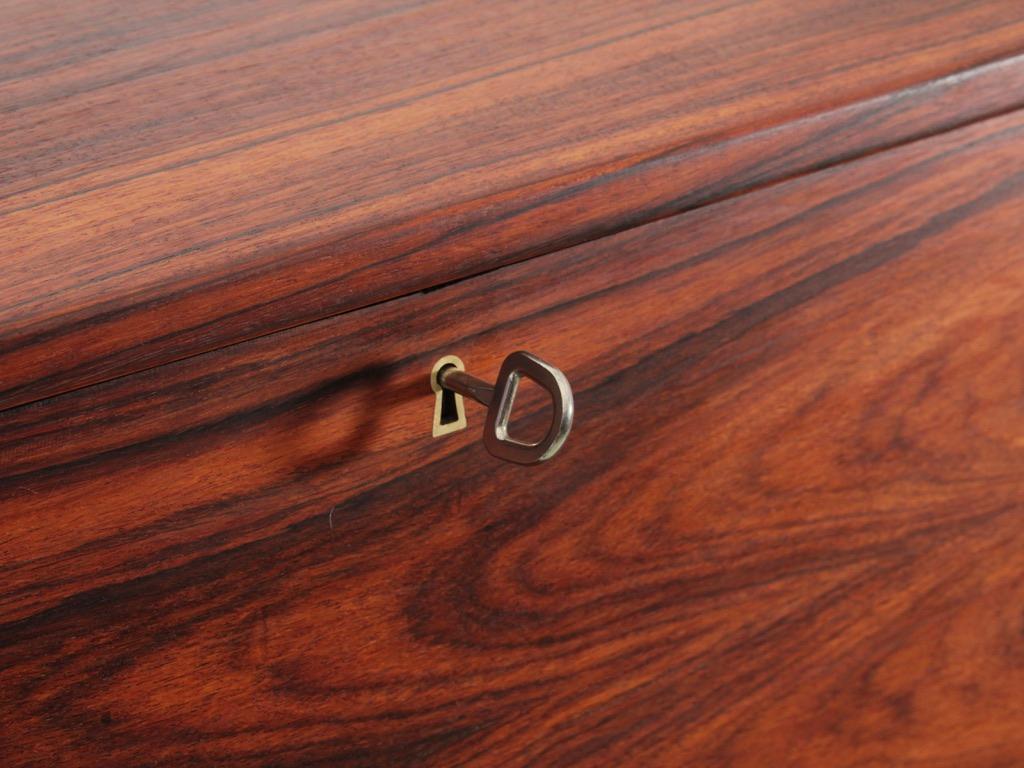 Mid-Century Modern scandinavian secretary in rosewood by Arne Wahl Iversen. For Sale 5