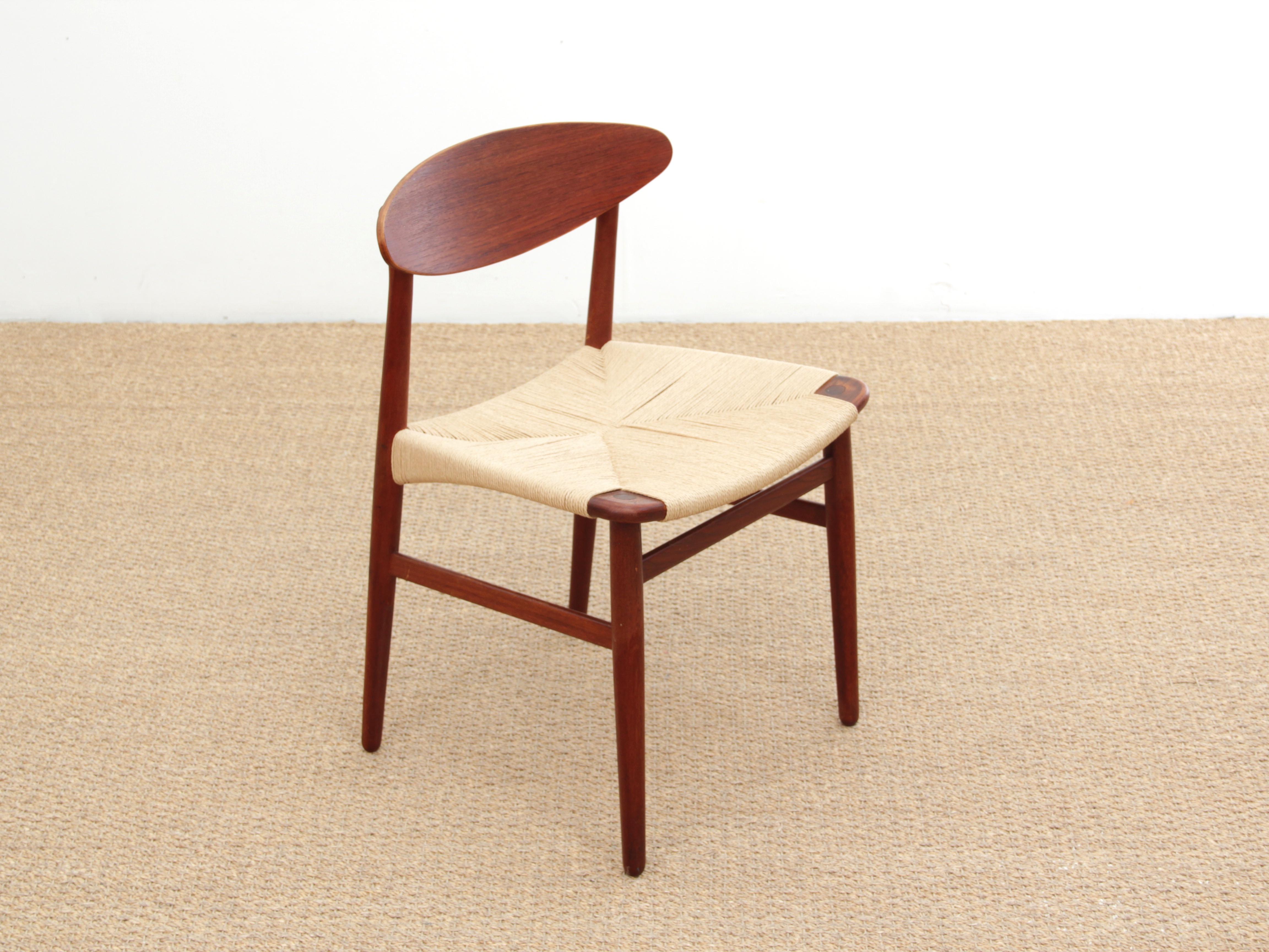 Ensemble de 4 chaises scandinaves modernes du milieu du siècle dernier de Aksel Bender Madsen en vente 2