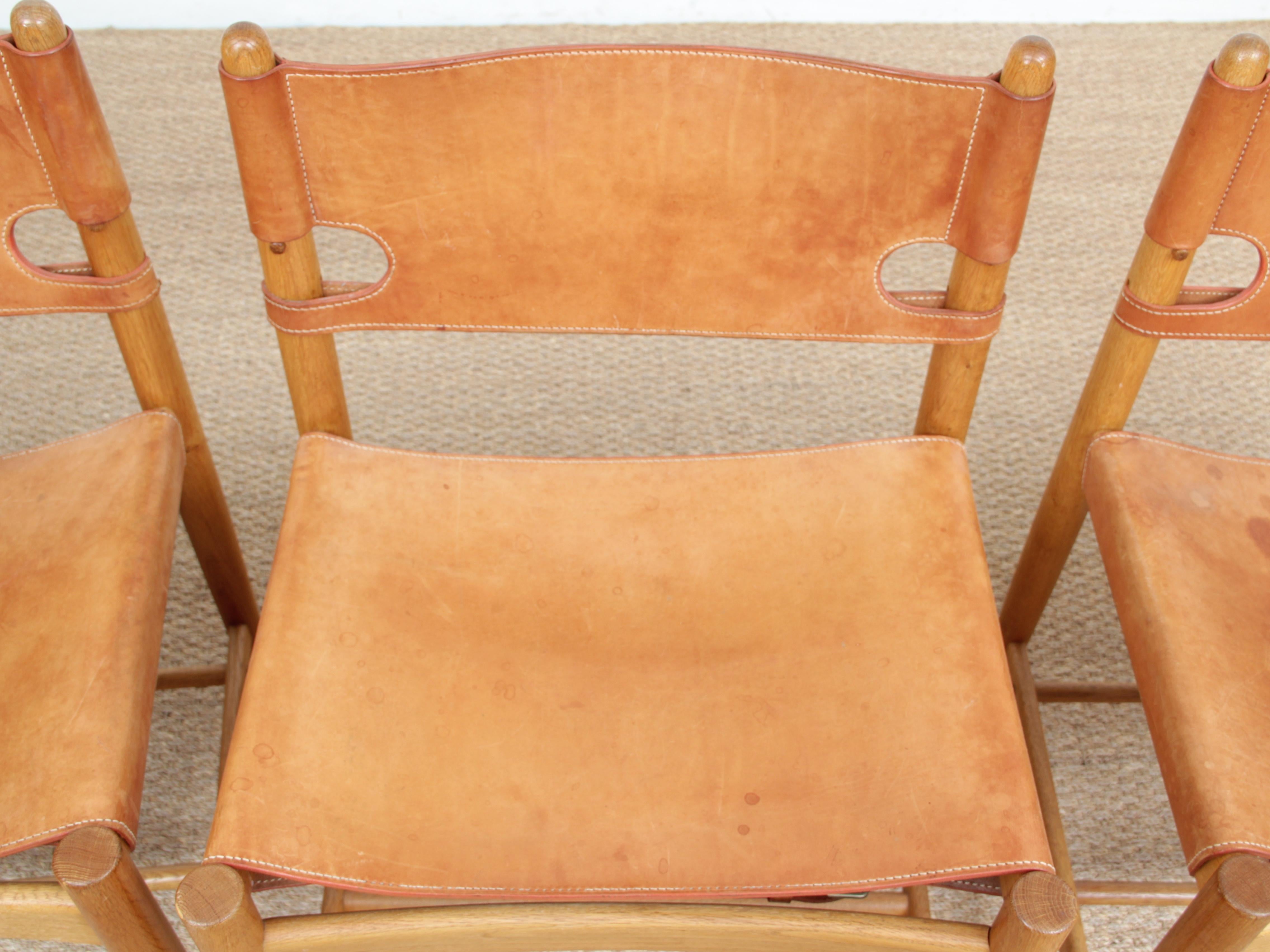 Mid-Century Modern Scandinavian Set of 4 Chairs For Sale 4