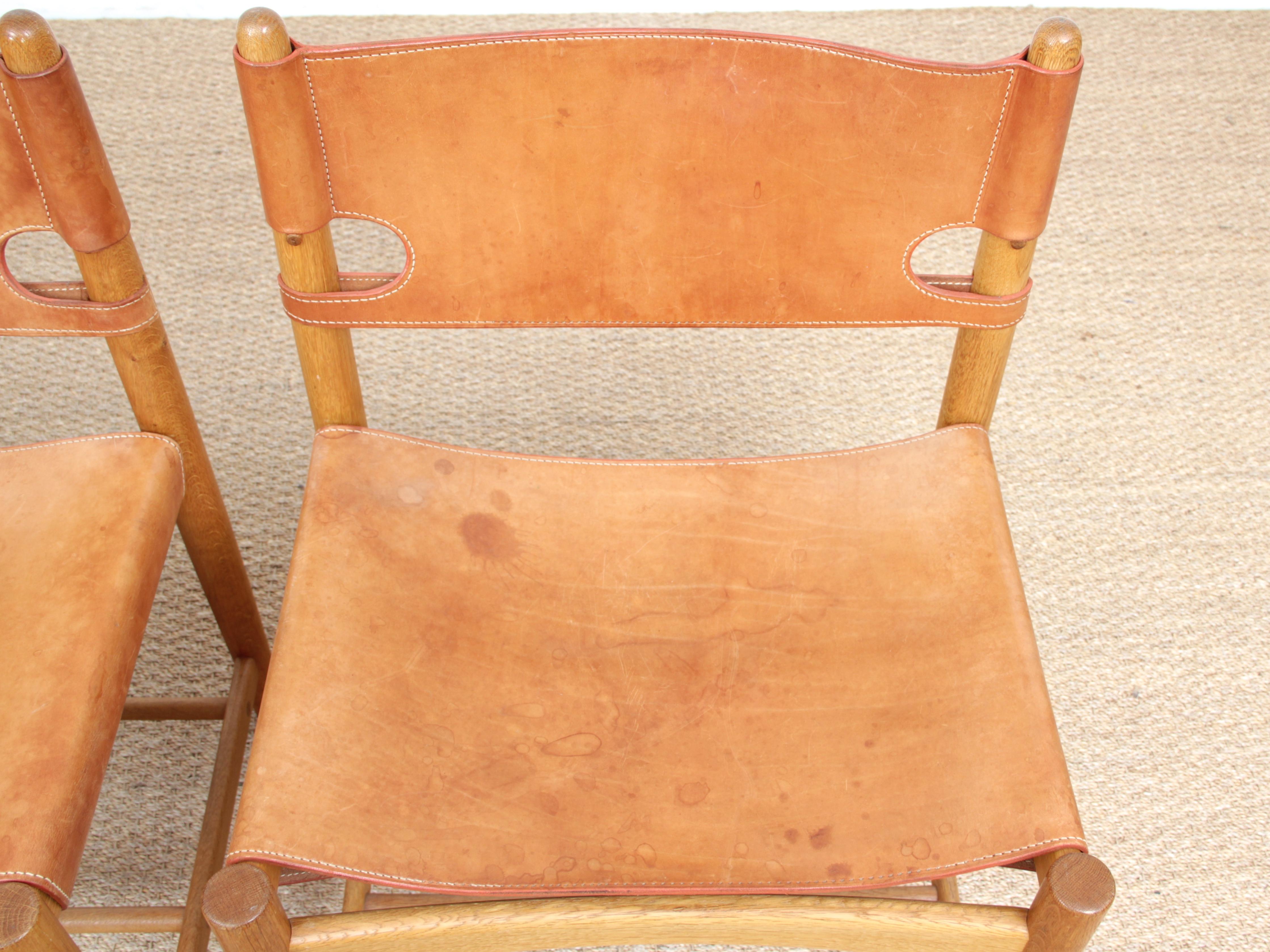 Mid-Century Modern Scandinavian Set of 4 Chairs In Good Condition For Sale In Courbevoie, FR