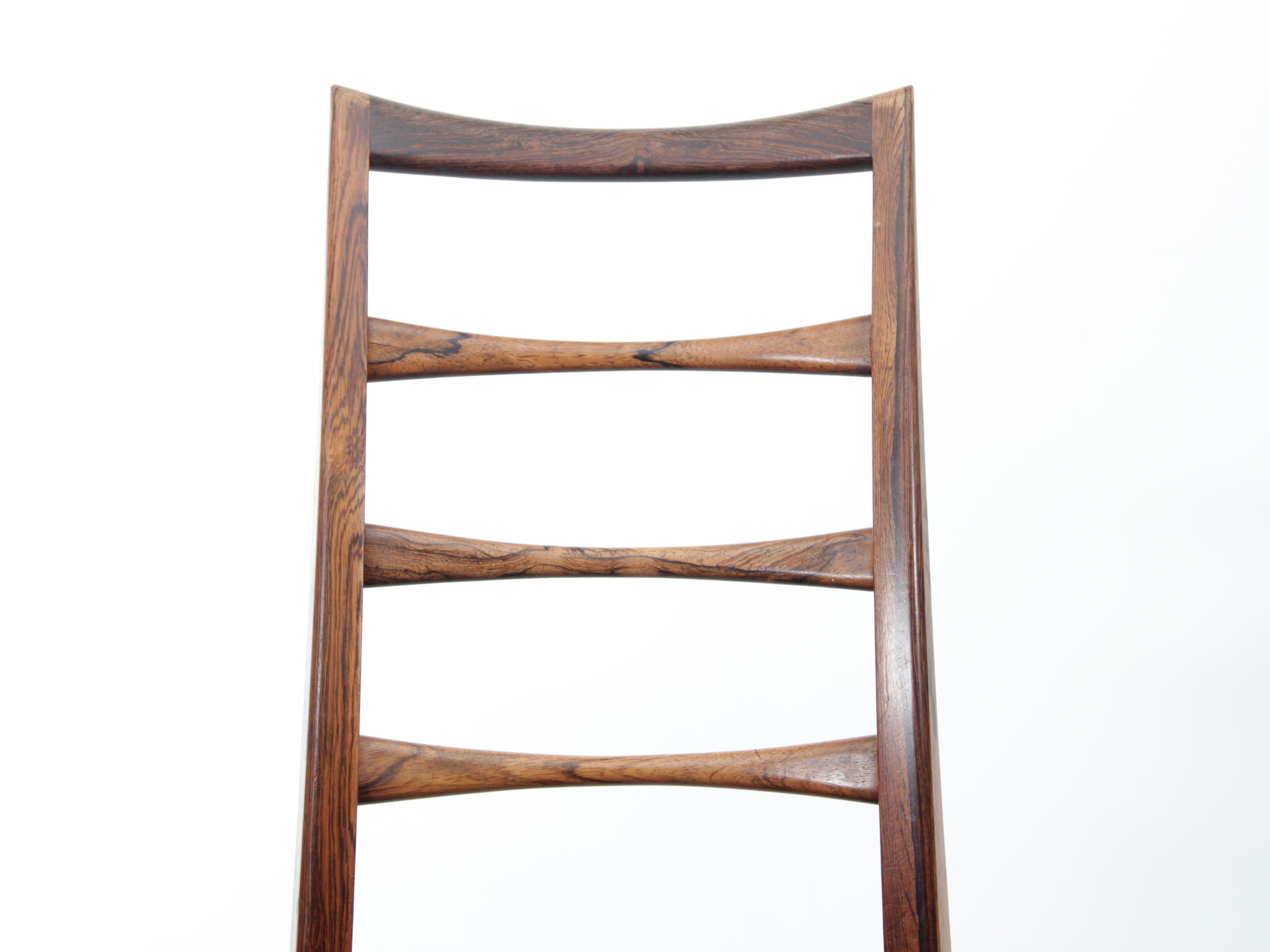 Metà XX secolo Set di 4 sedie in legno di palissandro The Modern Scandinavian di Niels Koe, metà secolo. in vendita