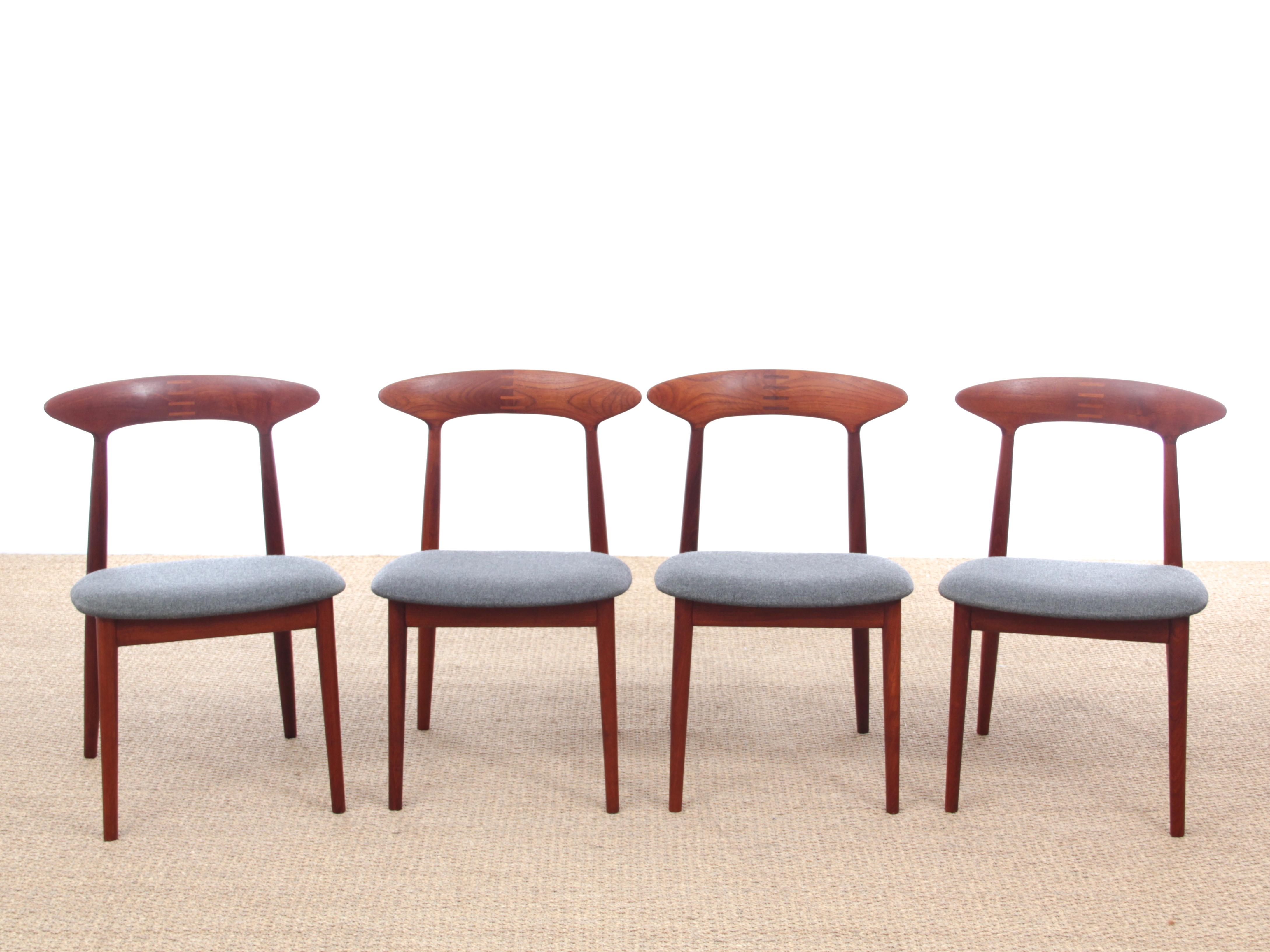 Mid-Century Modern scandinavian set of 4 teak dining chairs by Kurt Østervig. New upholstery in Kvadrat farick. 100% pure wool.