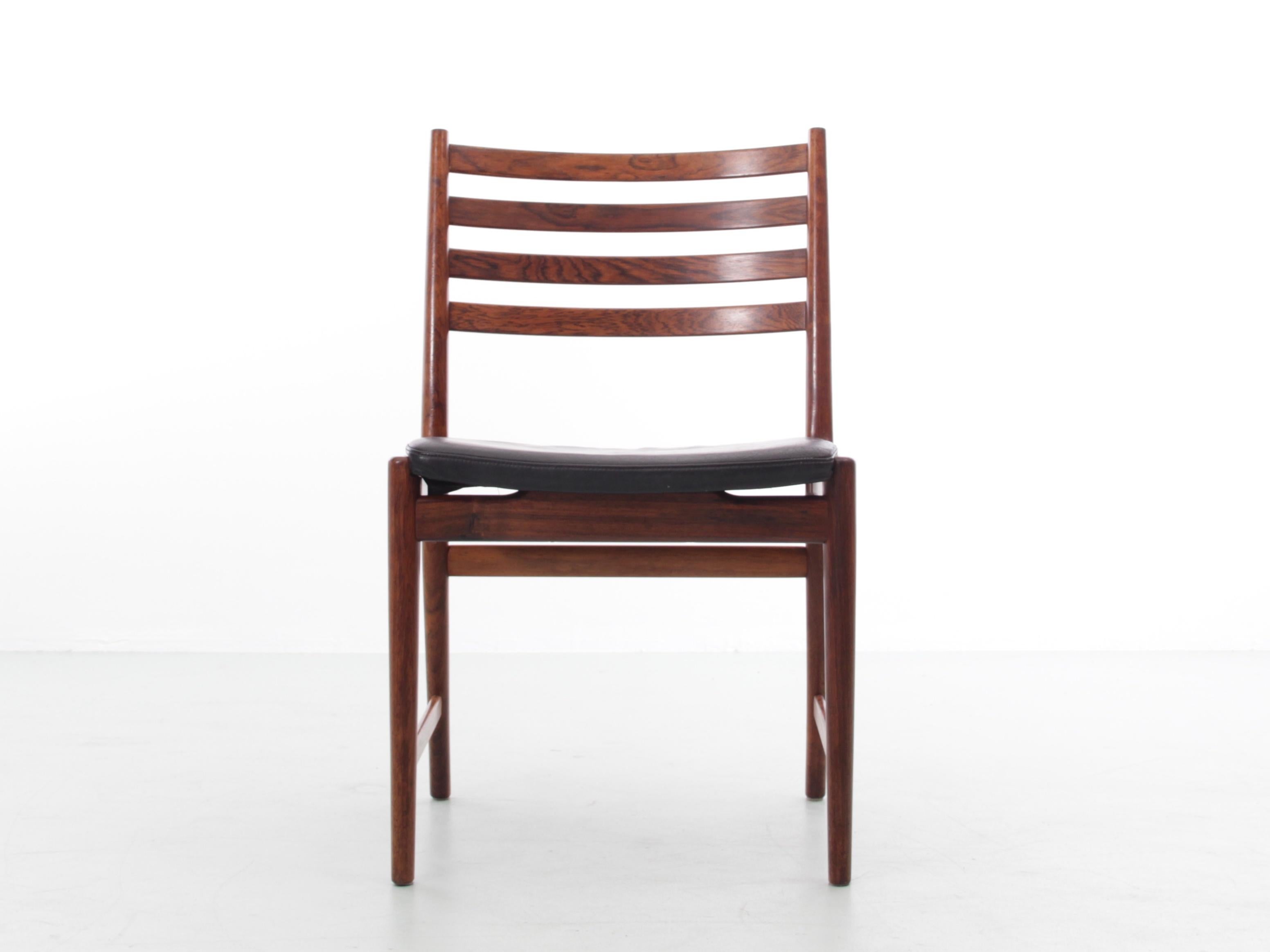 Mid-Century Modern Scandinavian set of 5 chairs in rosewood by Kai Lyngfeldt Larsen. Original leather.