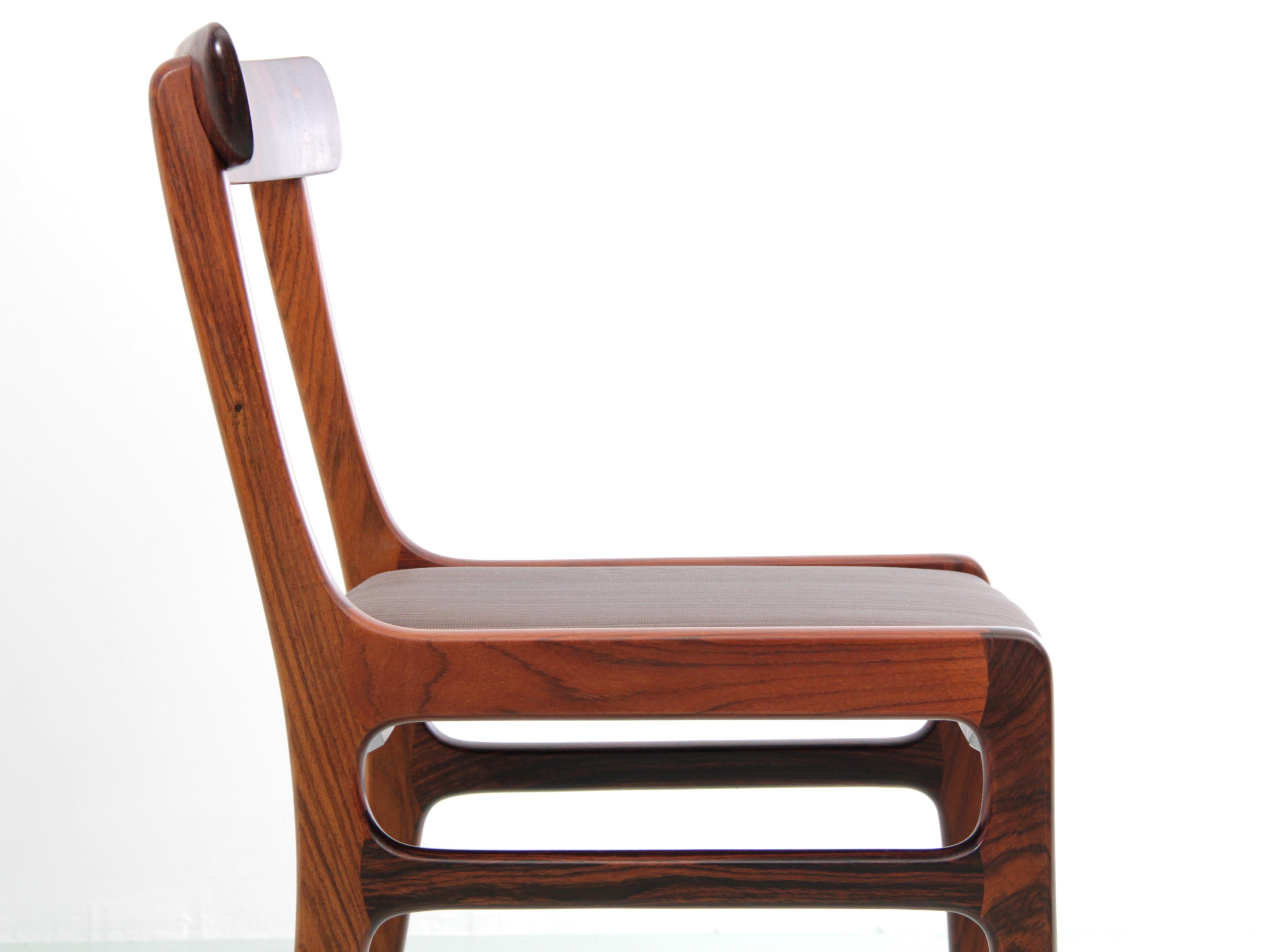 Mid-Century Modern Scandinavian Set of 6 Chairs and 2 Armchairs in Rosewood 6