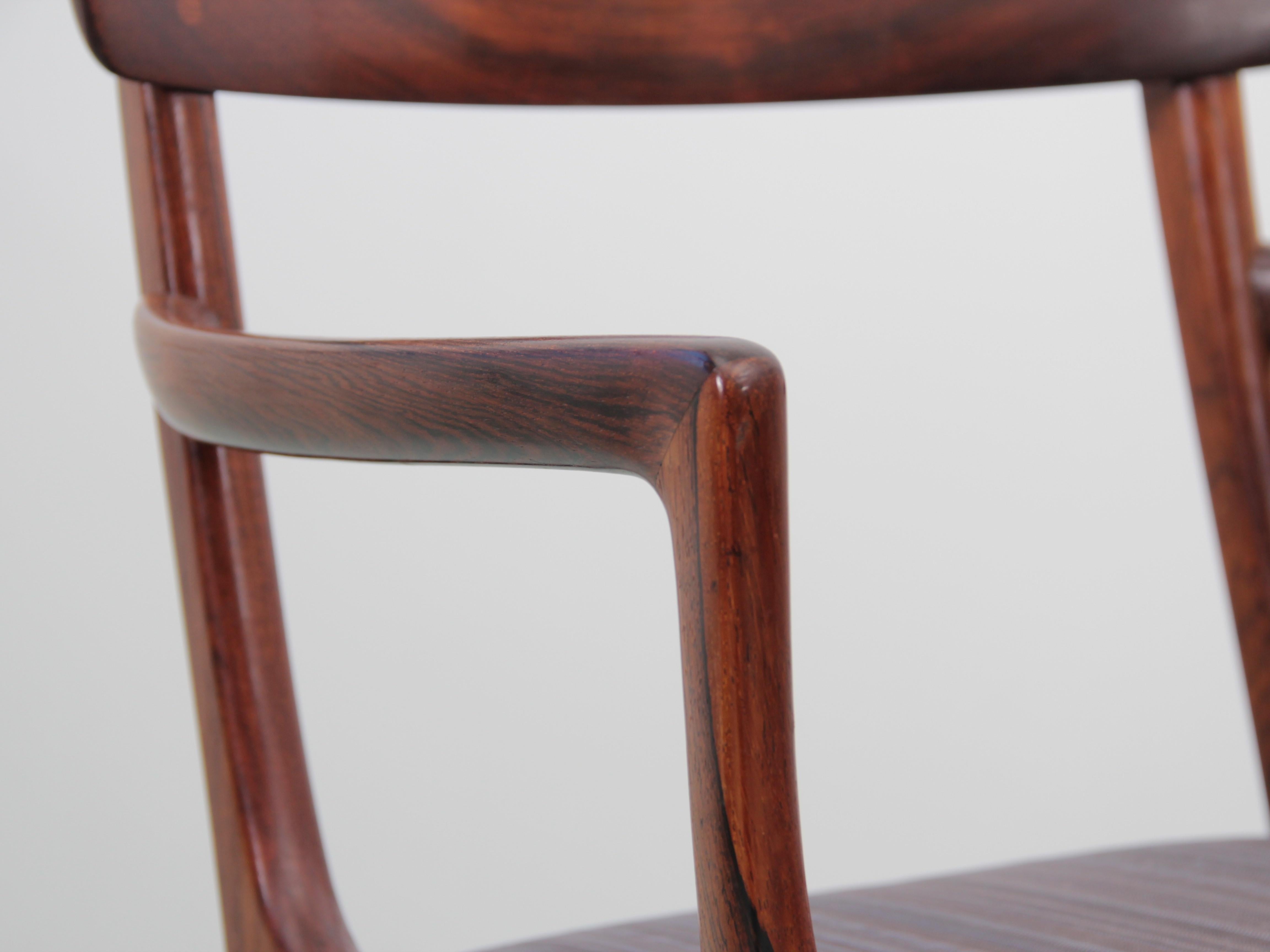Mid-Century Modern Scandinavian Set of 6 Chairs and 2 Armchairs in Rosewood 13