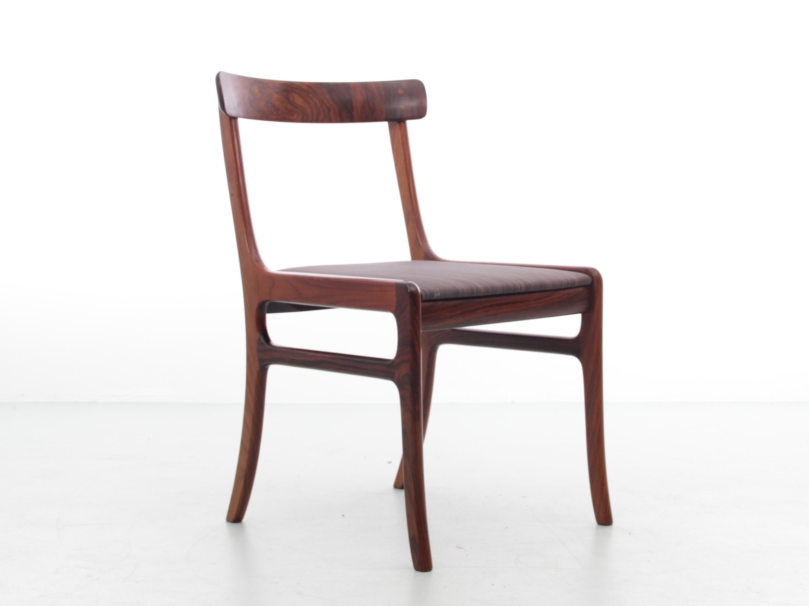 Mid-Century Modern Scandinavian Set of 6 Chairs and 2 Armchairs in Rosewood In Good Condition In Courbevoie, FR