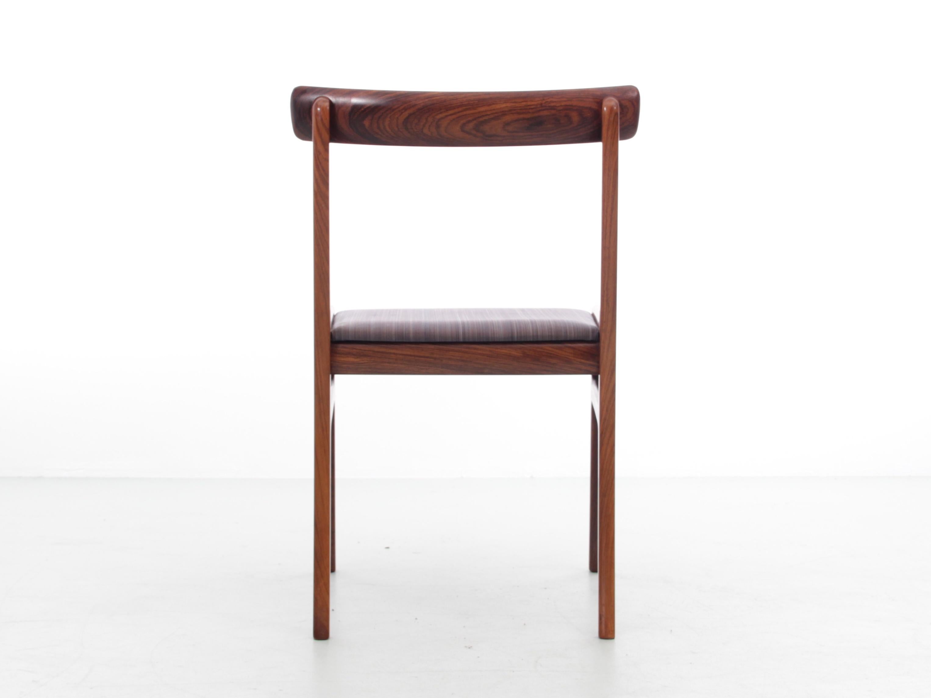 Mid-Century Modern Scandinavian Set of 6 Chairs and 2 Armchairs in Rosewood 3