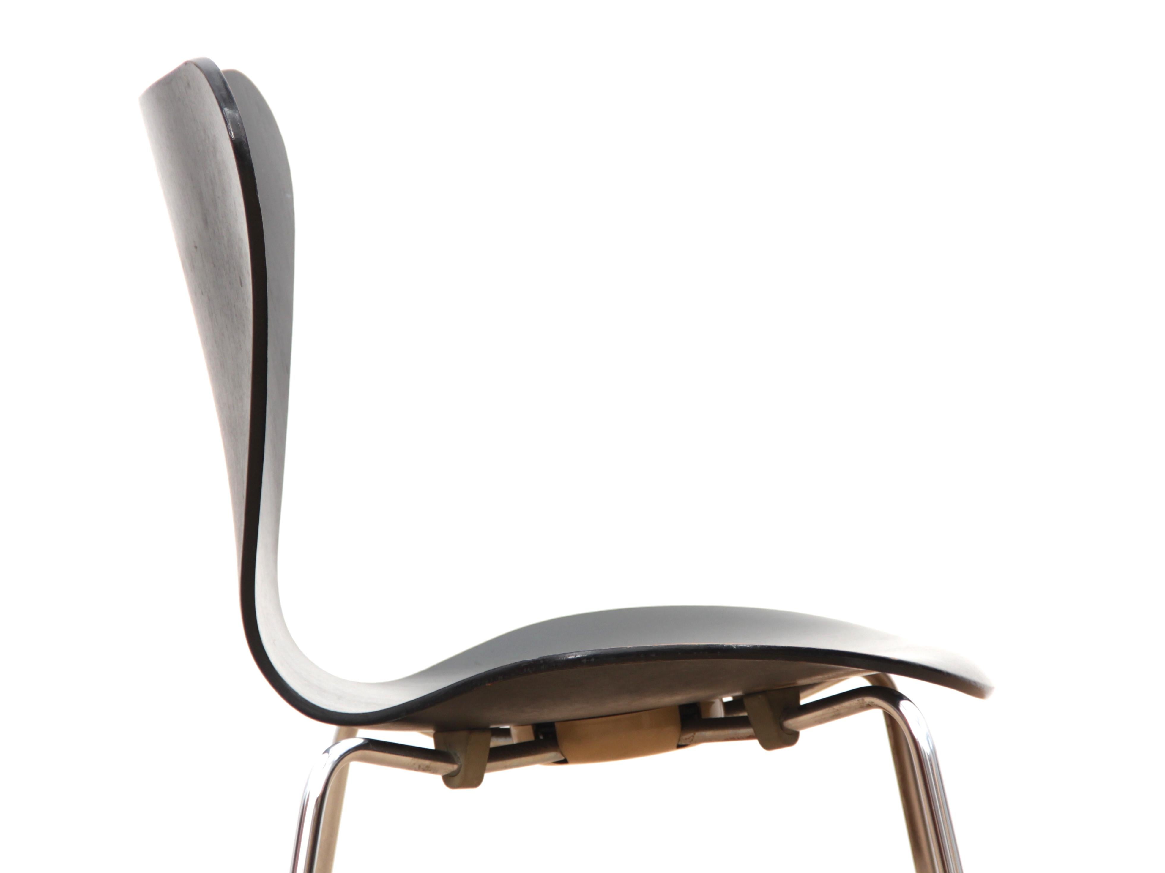 Skandinavisches Mid-Century-Modern-Set aus 6 Stühlen von Arne Jacobsen im Angebot 2