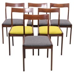 Ensemble de 6 chaises en bois de rose, de style scandinave et moderne du milieu du siècle dernier