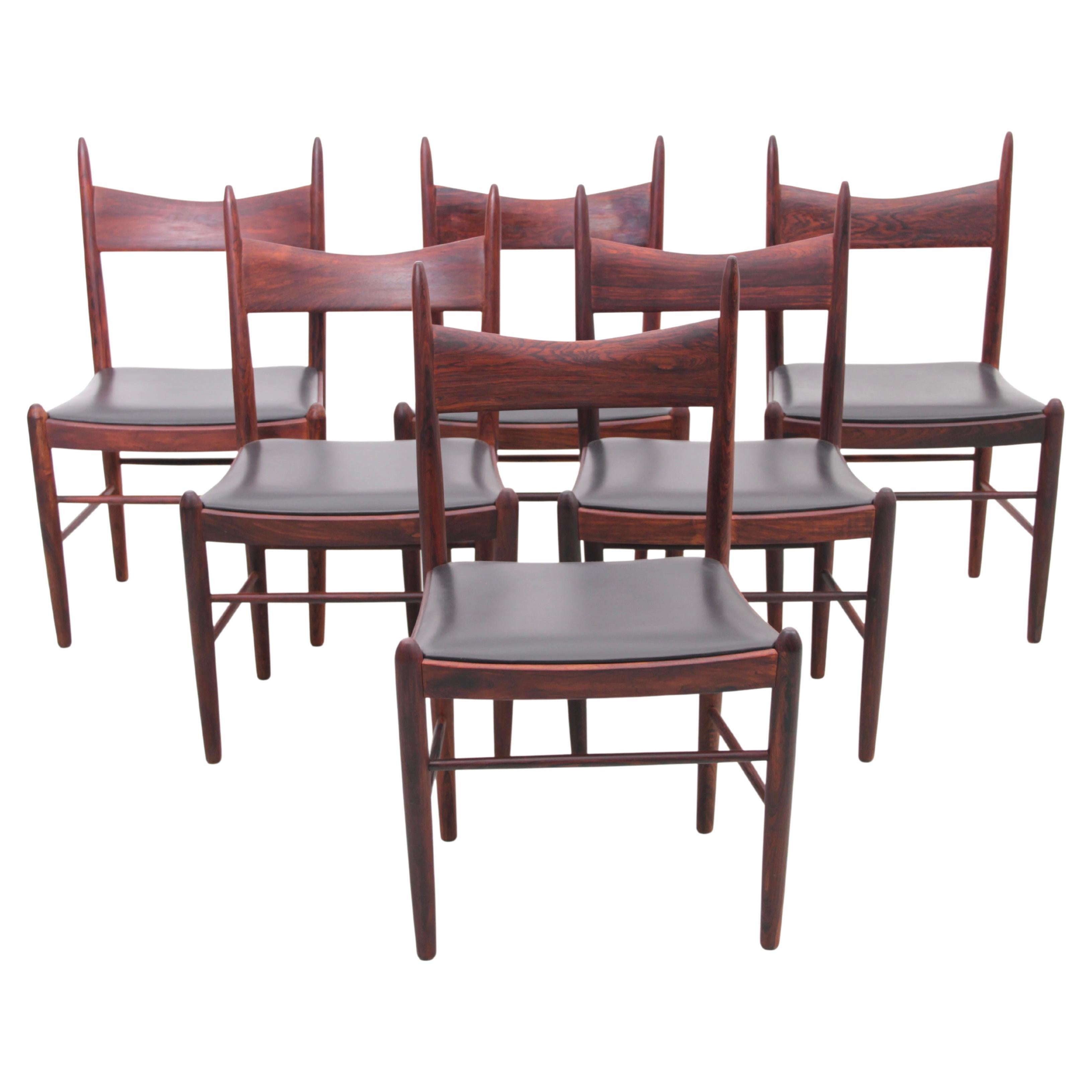 Mid-Century Modern Scandinavian Set of 6 Dining Chairs in Rosewood