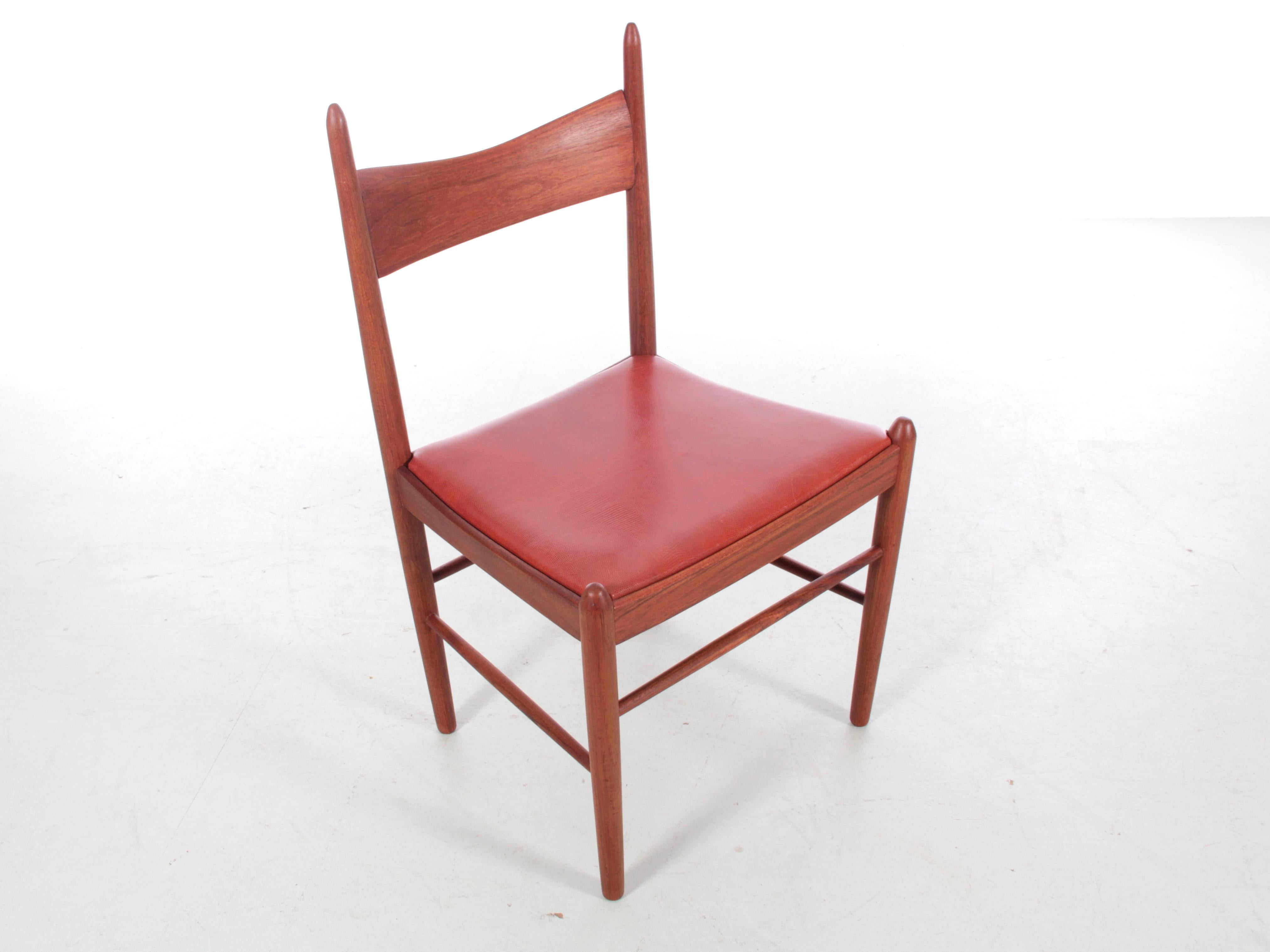 Scandinavo moderno Set di 6 sedie da pranzo in teak in stile scandinavo del metà secolo. in vendita