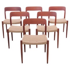 Mid-Century Modern Scandinavian Set of 6 Teak Dining Chairs Model 75