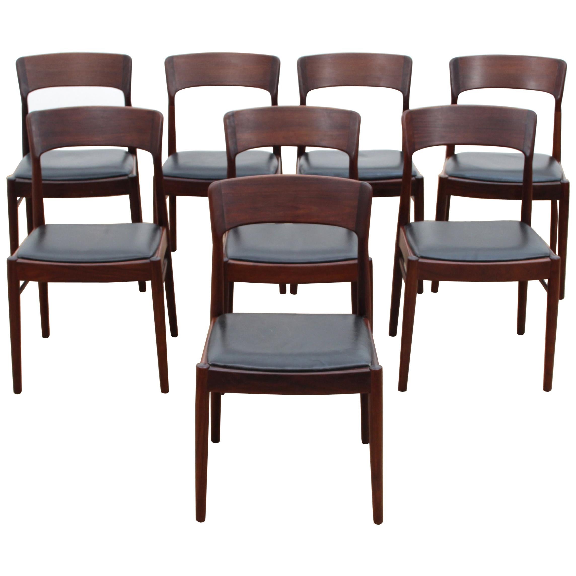 Mid-Century Modern Scandinavian Set of 8 Rosewood Chairs Model 26