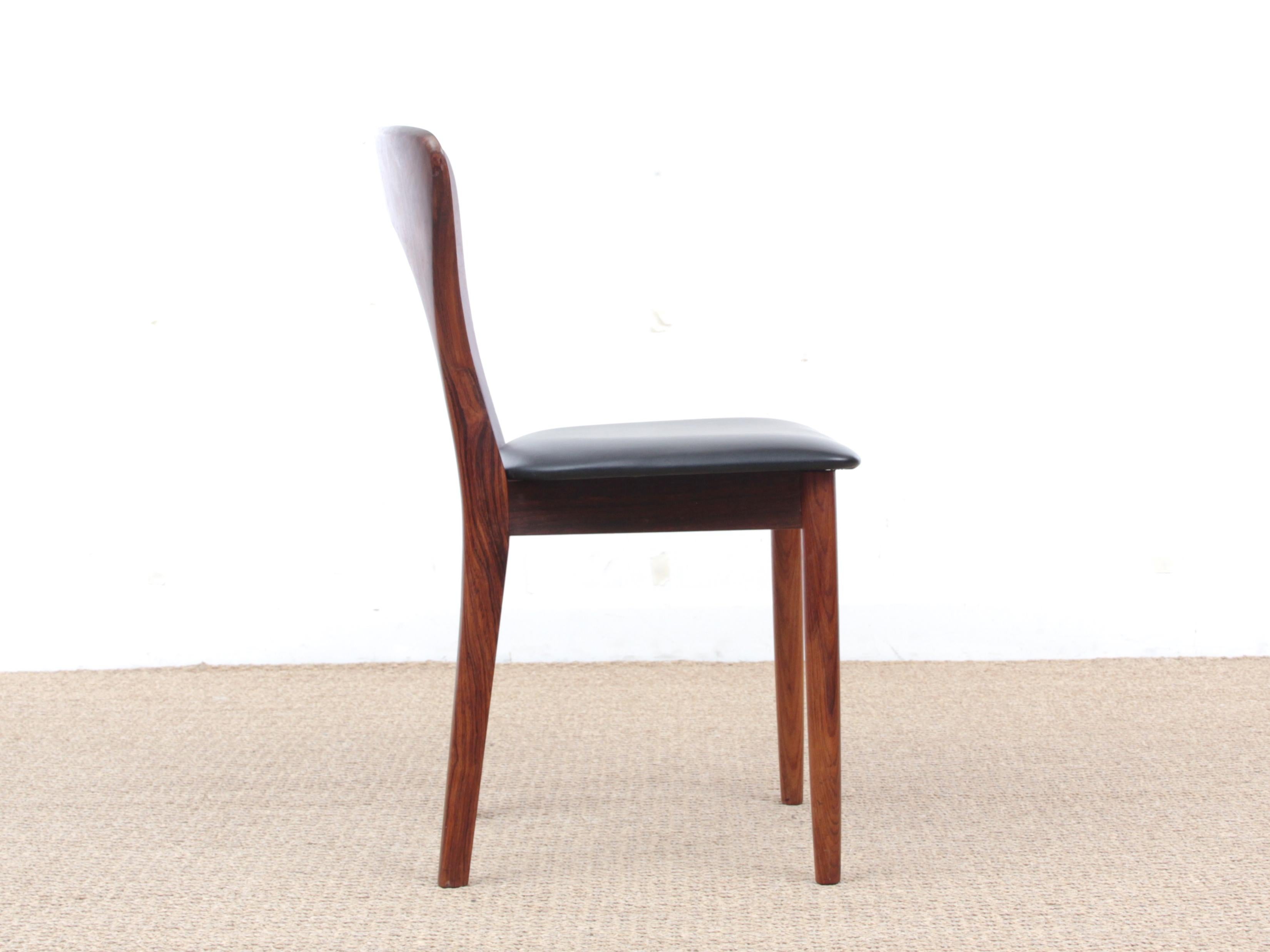 Mid-20th Century Mid-Century Modern Scandinavian Set of Dining Chairs in Rosewood For Sale