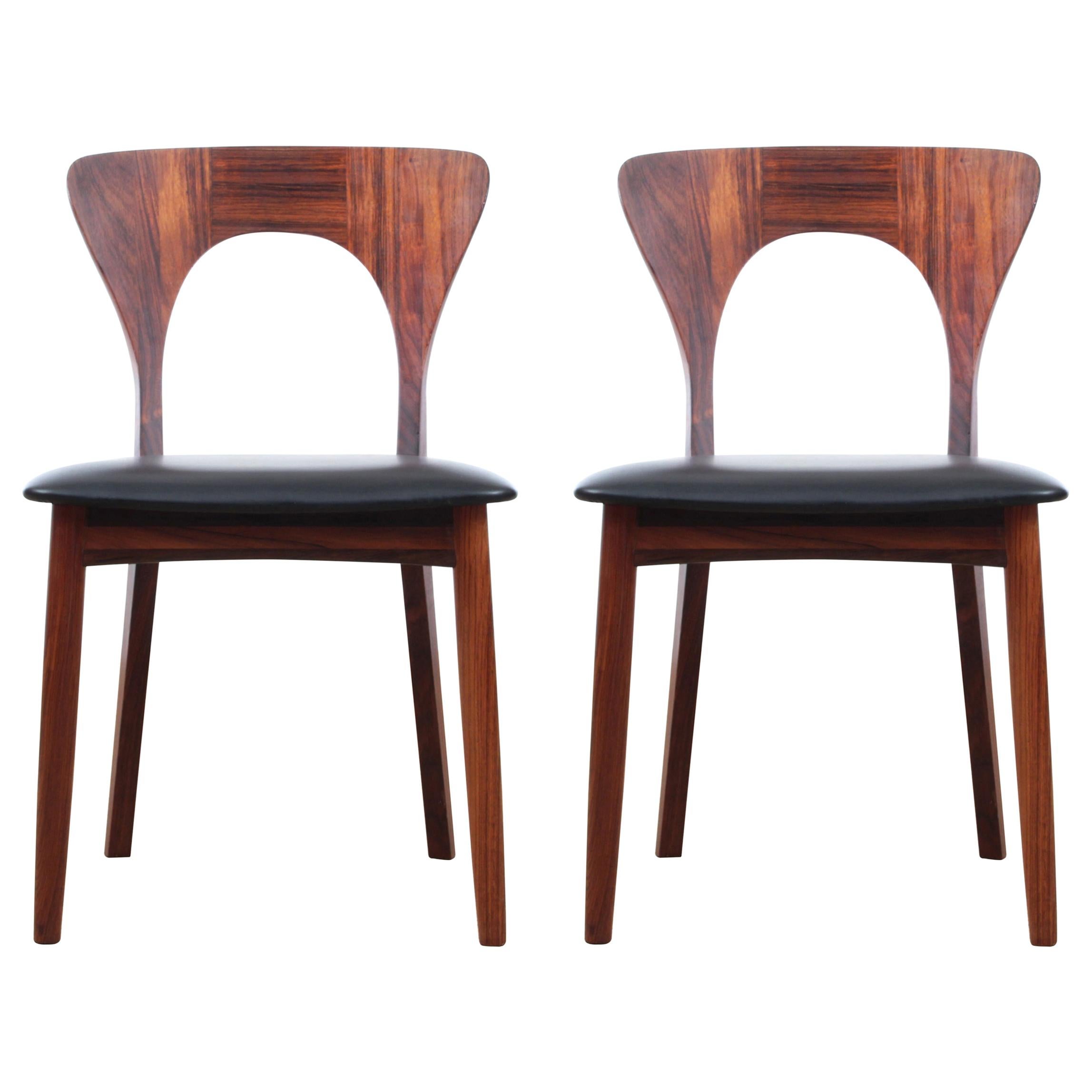 Mid-Century Modern Scandinavian Set of Dining Chairs in Rosewood For Sale
