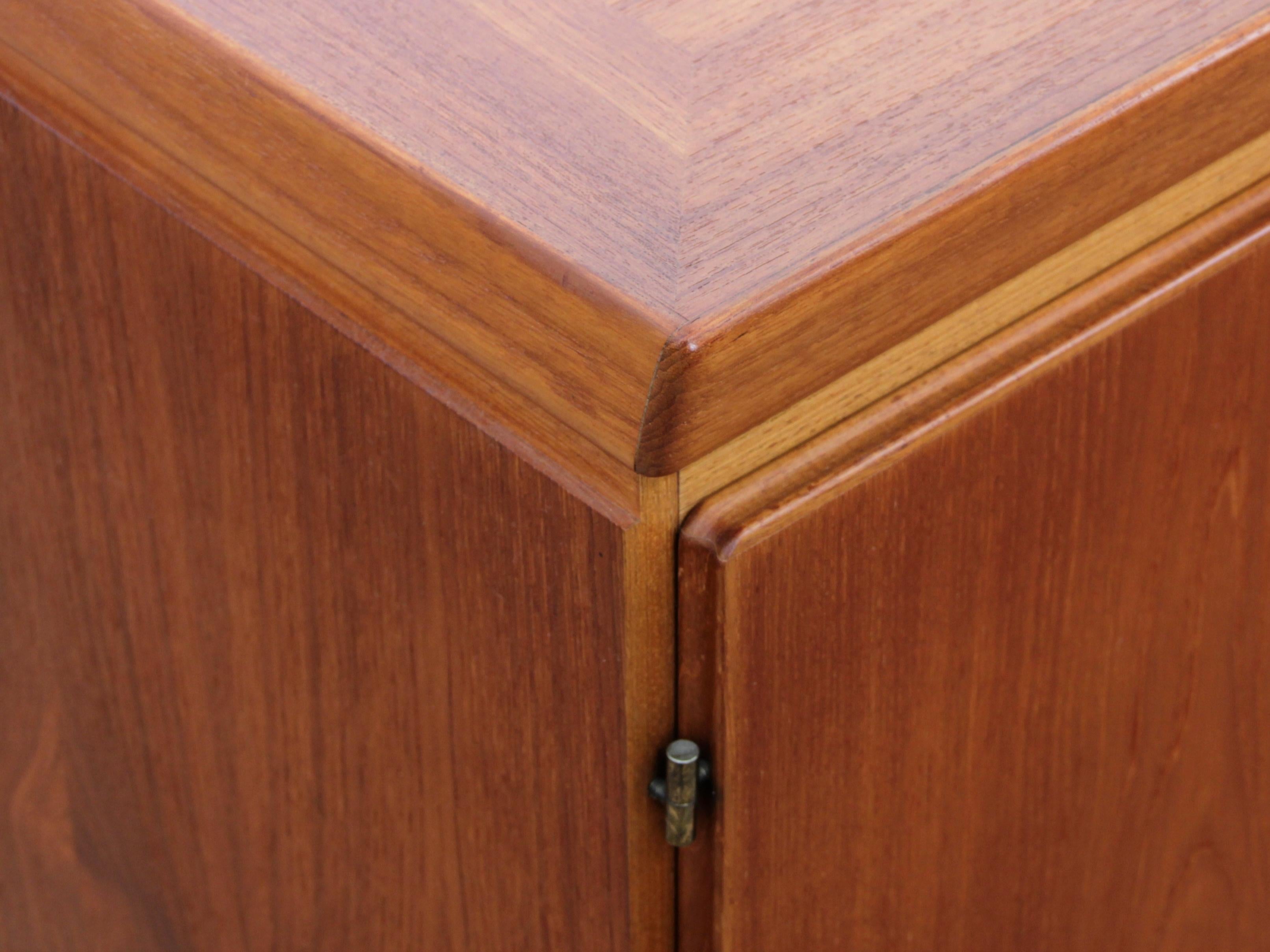 Mid-Century Modern Scandinavian Side Table in Teak 3