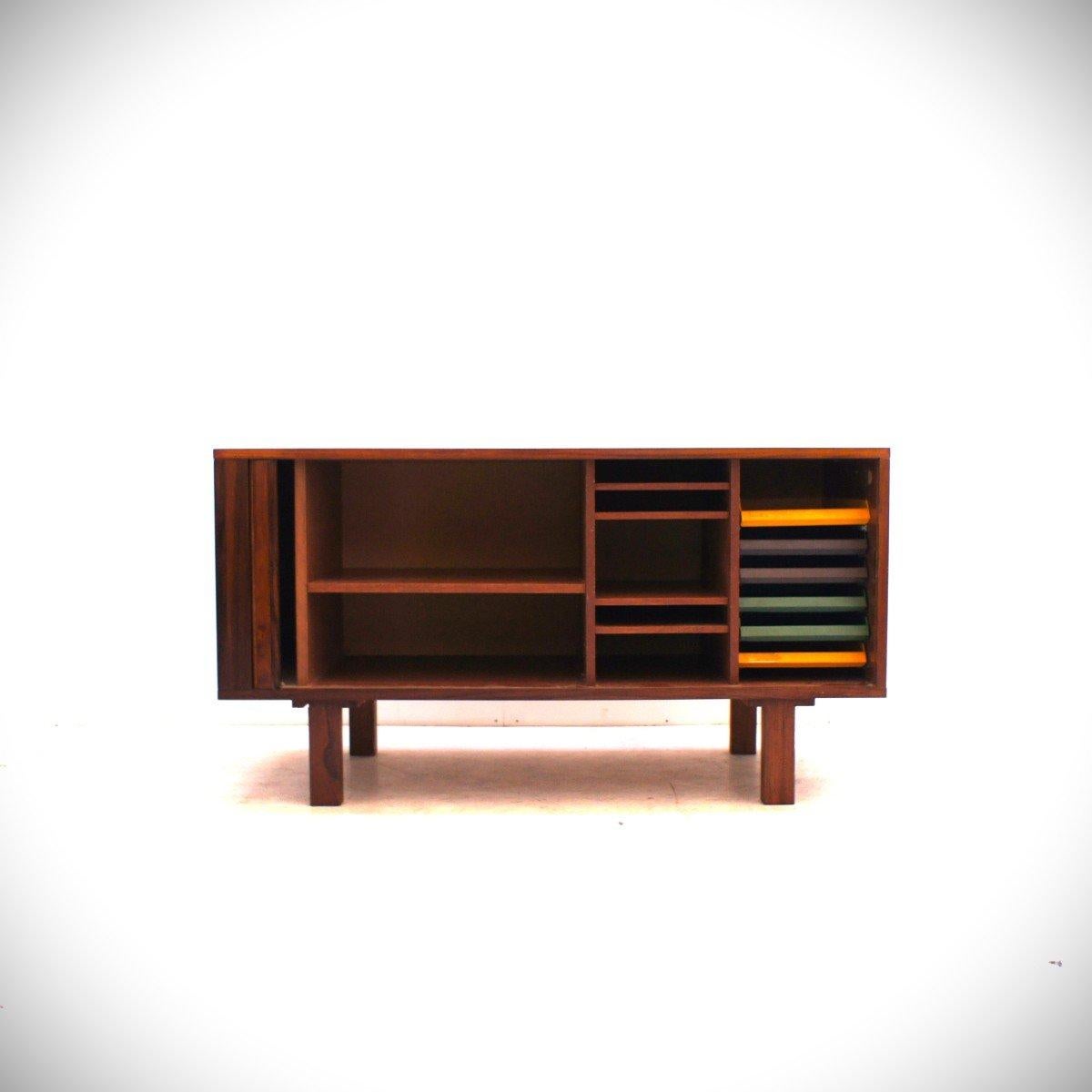 Mid-Century Modern Scandinavian Sideboard In Good Condition In Brussels , BE