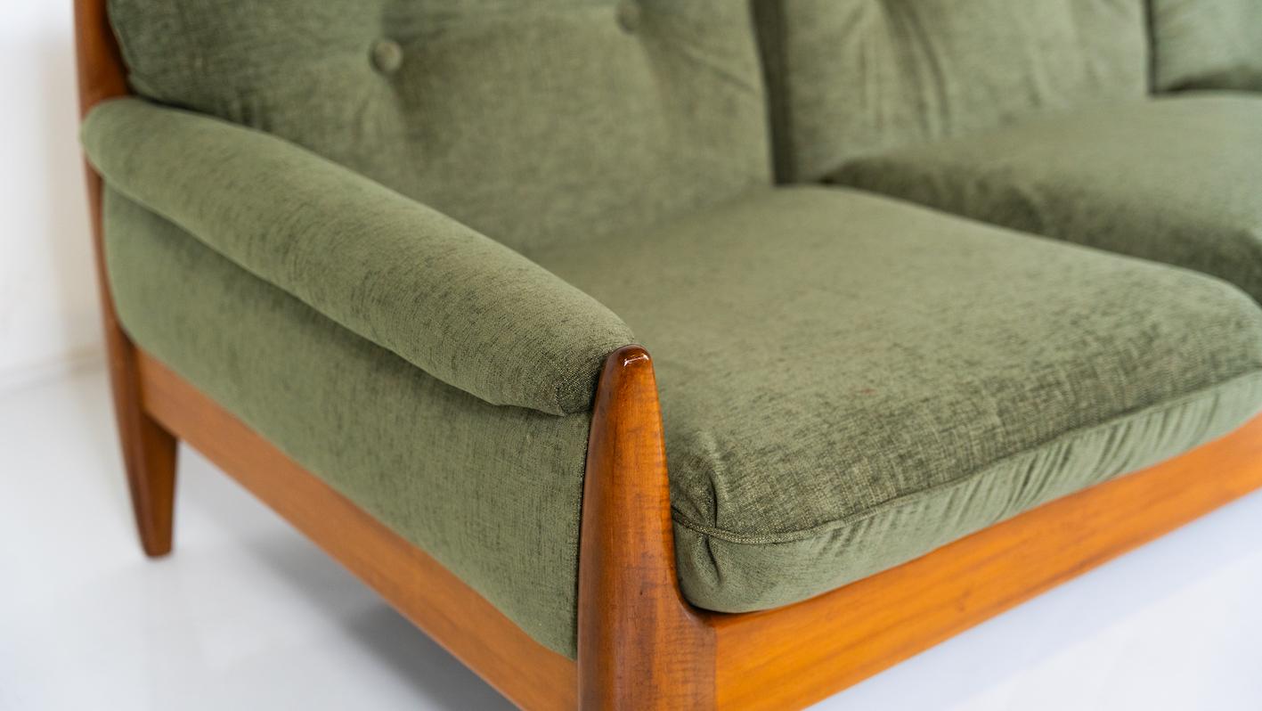 Mid-Century Modern Scandinavian Sofa, 1960s - New Upholstery For Sale 1
