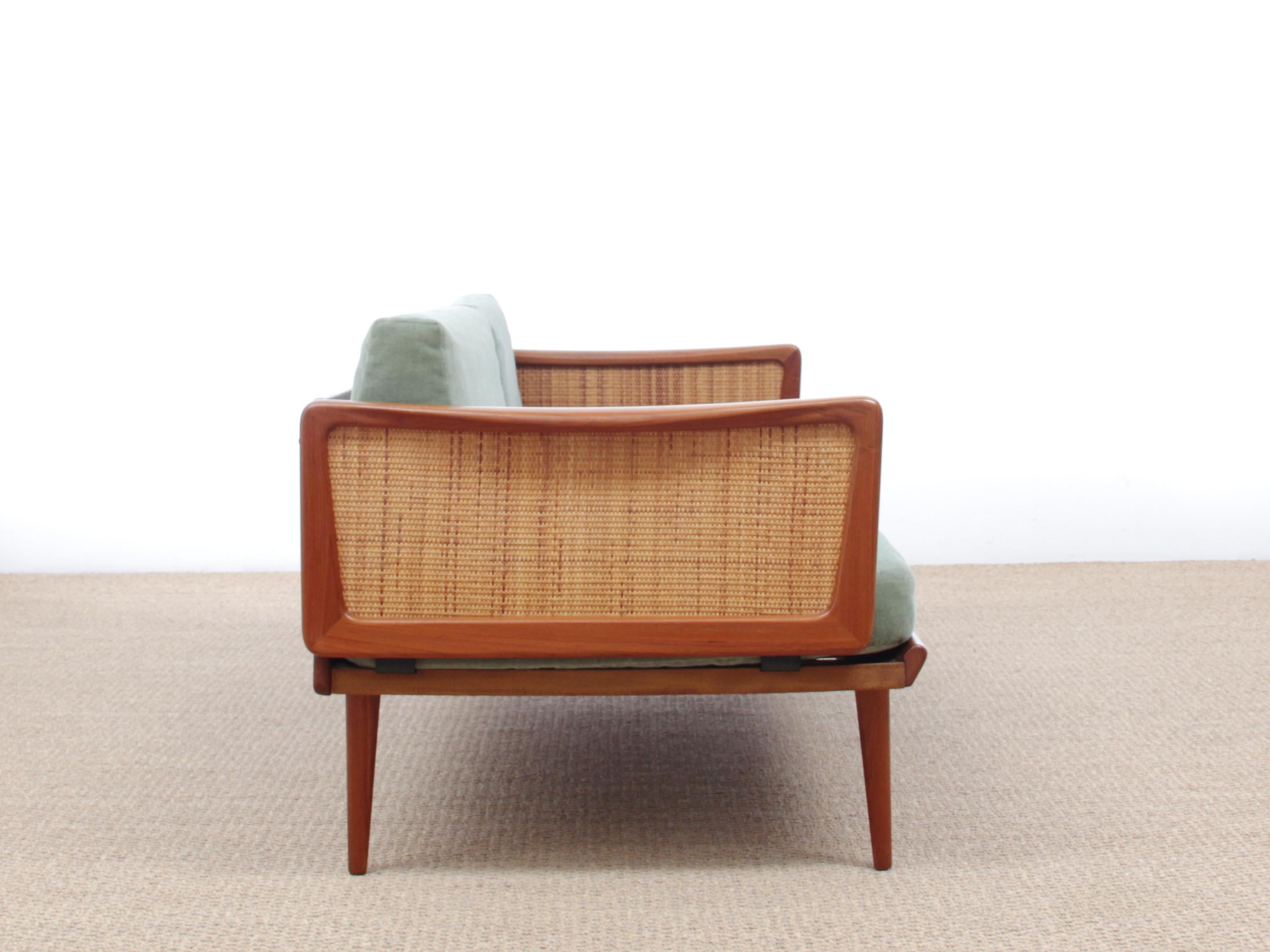 Mid-Century Modern Scandinavian Sofa 2 Seats FD451 by Peter Hvidty & Orla Mølga (Teakholz)