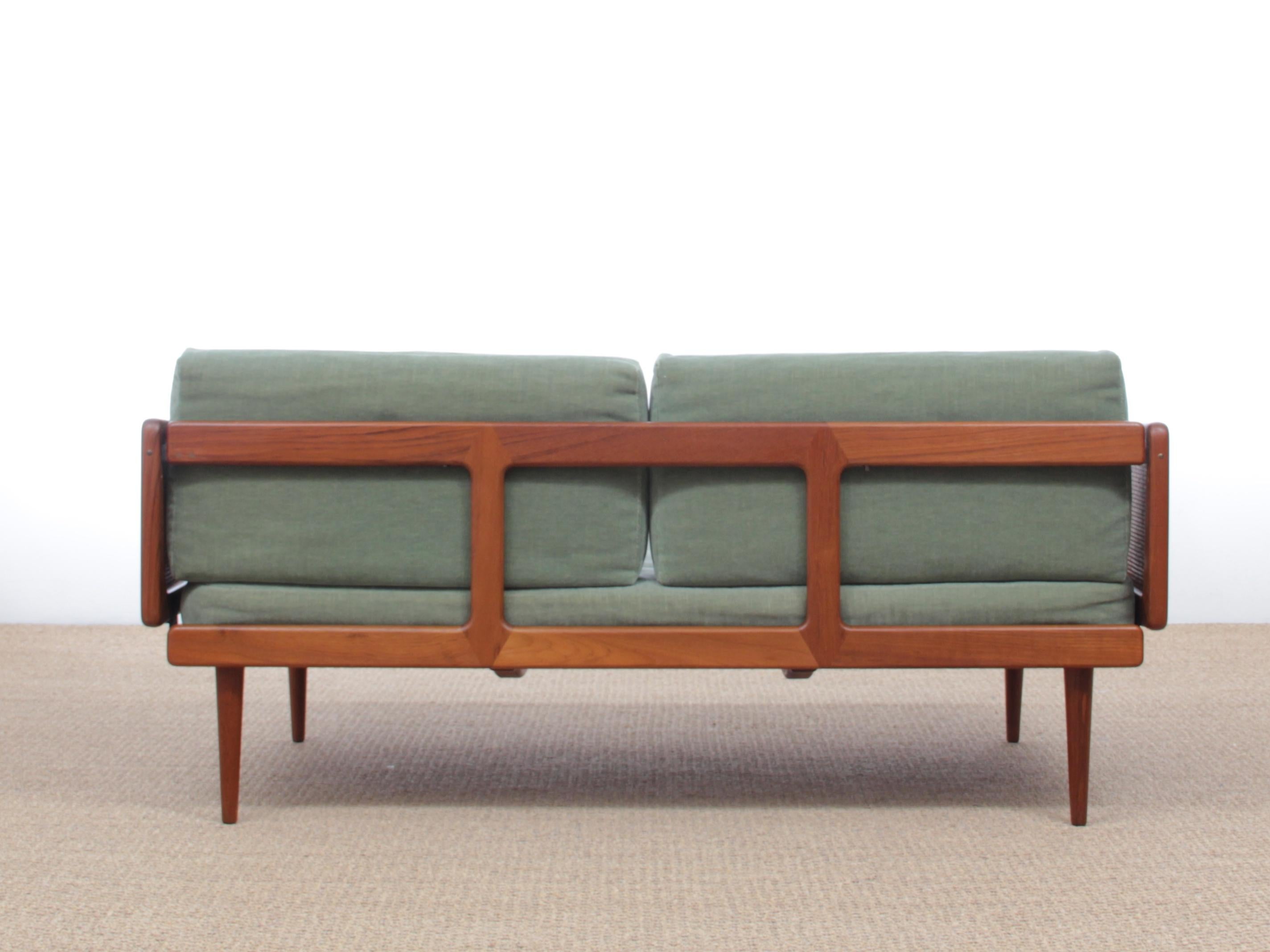 Mid-Century Modern Scandinavian Sofa 2 Seats FD451 by Peter Hvidty & Orla Mølga 2