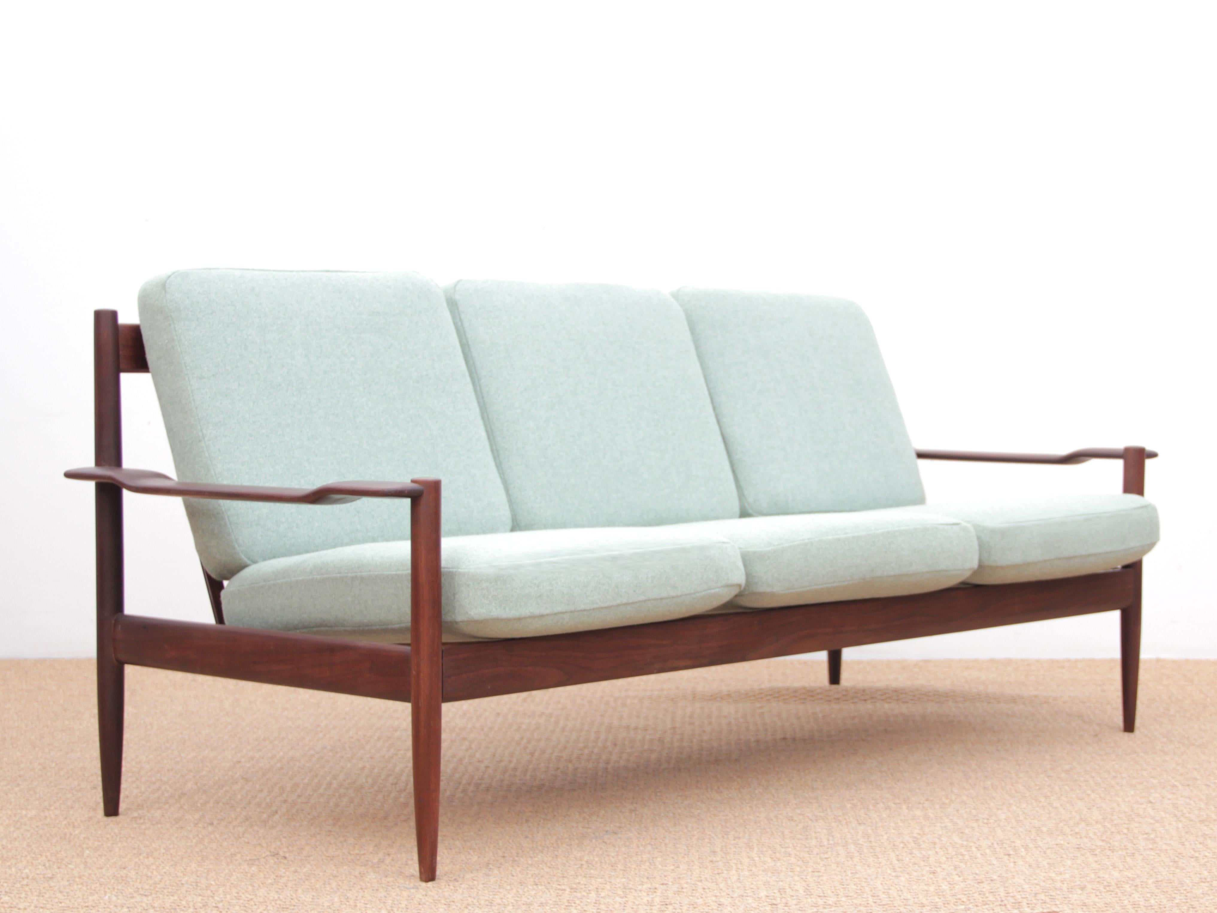 Scandinavo moderno Divano scandinavo moderno di metà secolo in teak in vendita