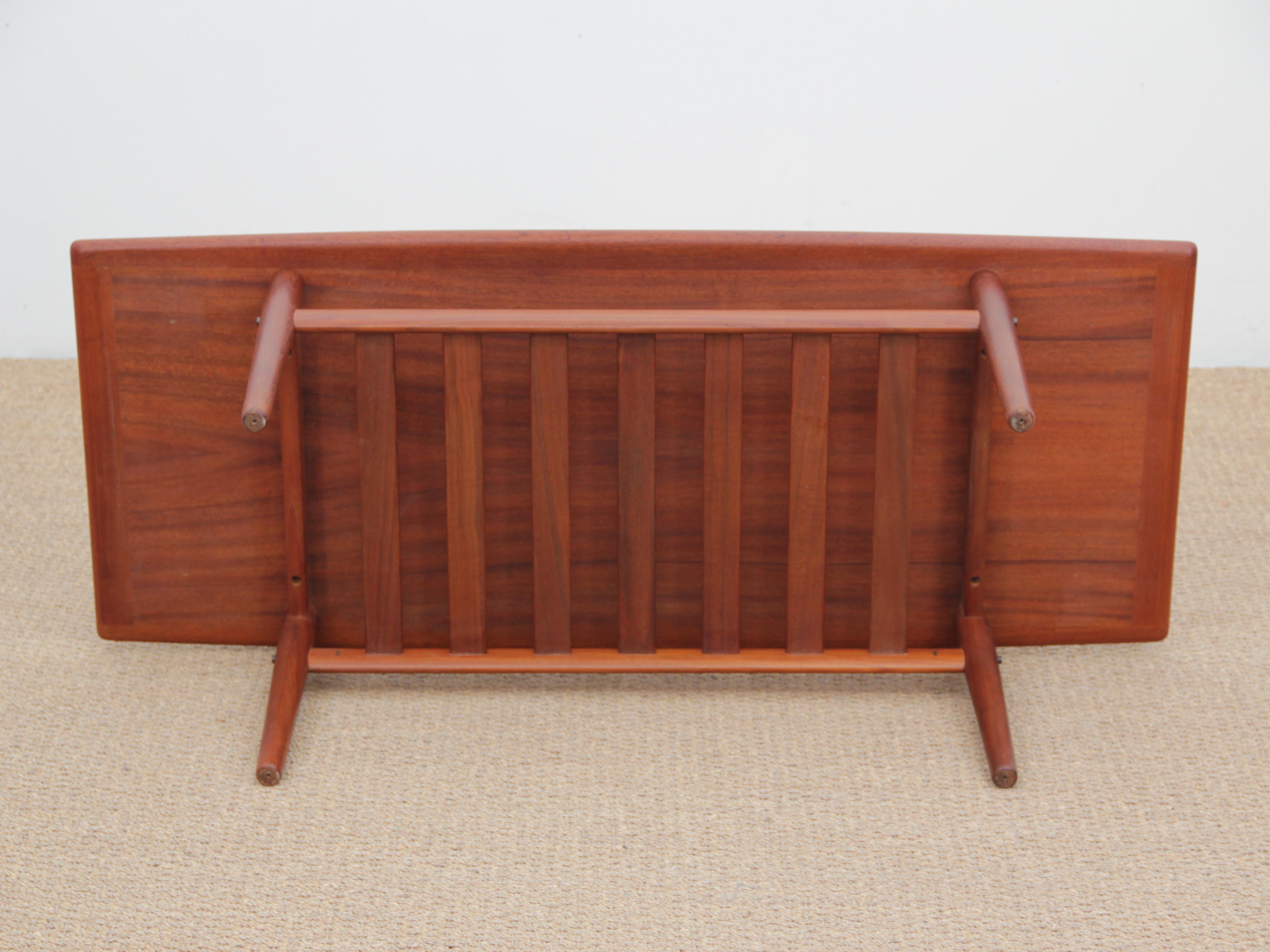 Mid-Century Modern Scandinavian Sofa Table by Grete Jakl In Good Condition In Courbevoie, FR