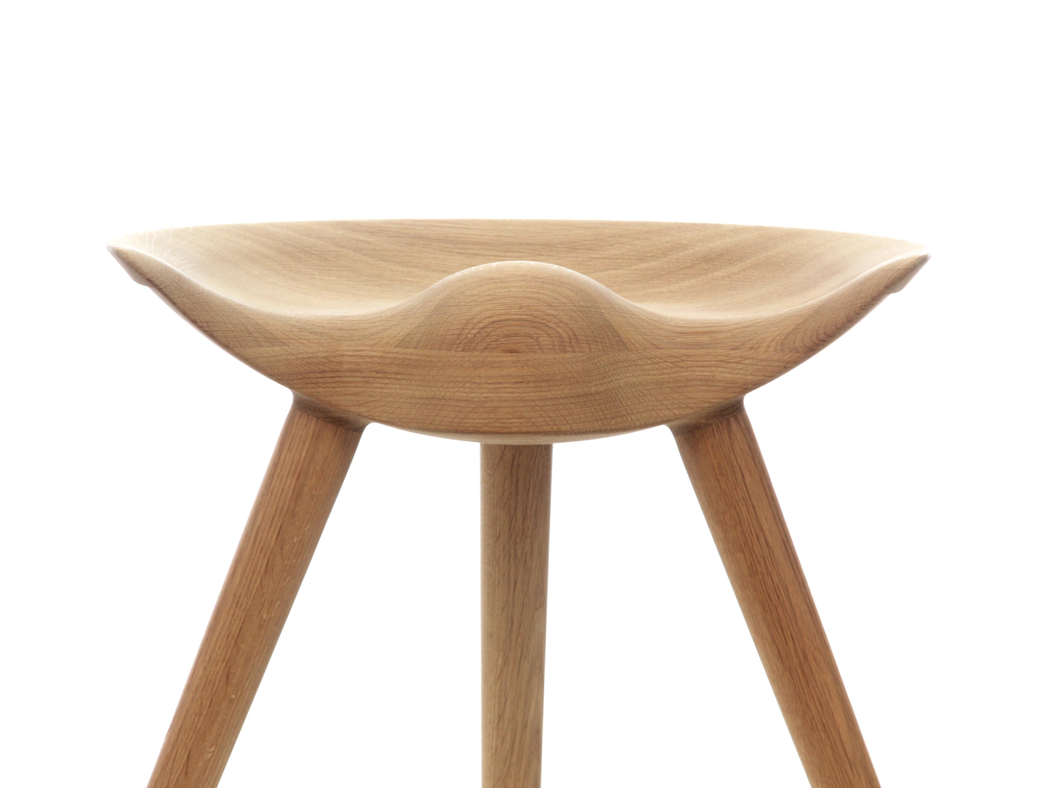 Mid-Century Modern Scandinavian stool model ML42 by Mogens Lassen, new edition. In 1942 Mogens Lassen designed the Stool ML42 as a piece for a furniture exhibition held at the Danish Museum of Decorative Art. He took inspiration from the stools used