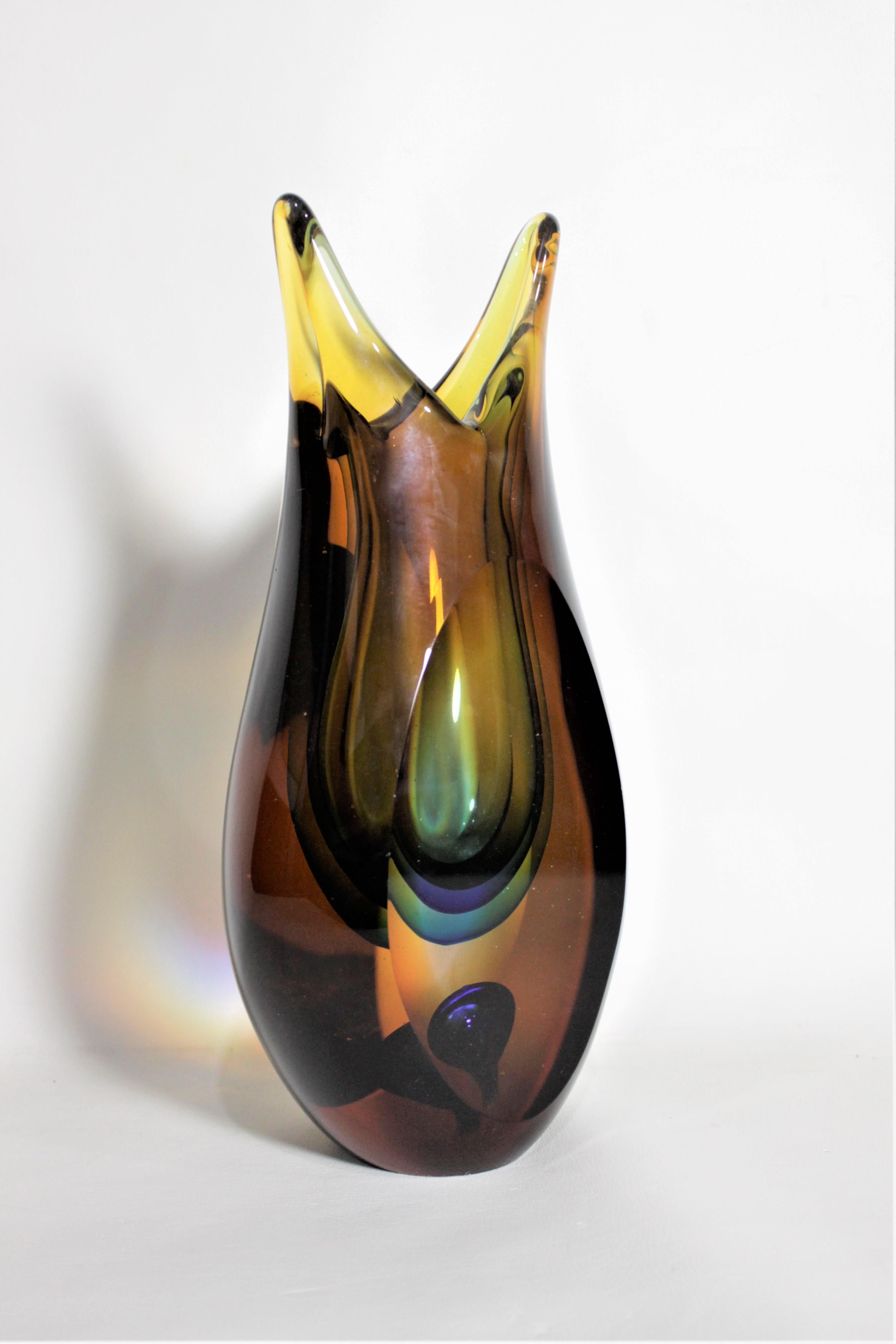 Unknown Mid-Century Modern Scandinavian Studio Art Glass Vase For Sale