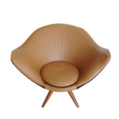 Mid-Century Modern Scandinavian-Style Lounge Chair