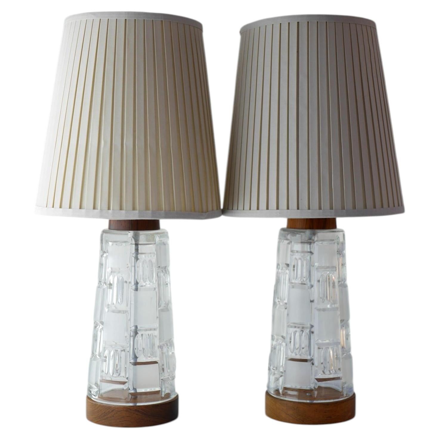 Lampes de table scandinaves modernes du milieu du siècle en teck et verre, Suède