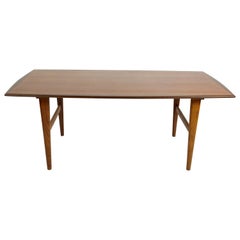 Mid-Century Modern Scandinavian Teak Coffee Table, 1960s Mid-Century Modern Scandinavian Teak Coffee Table, 1960s