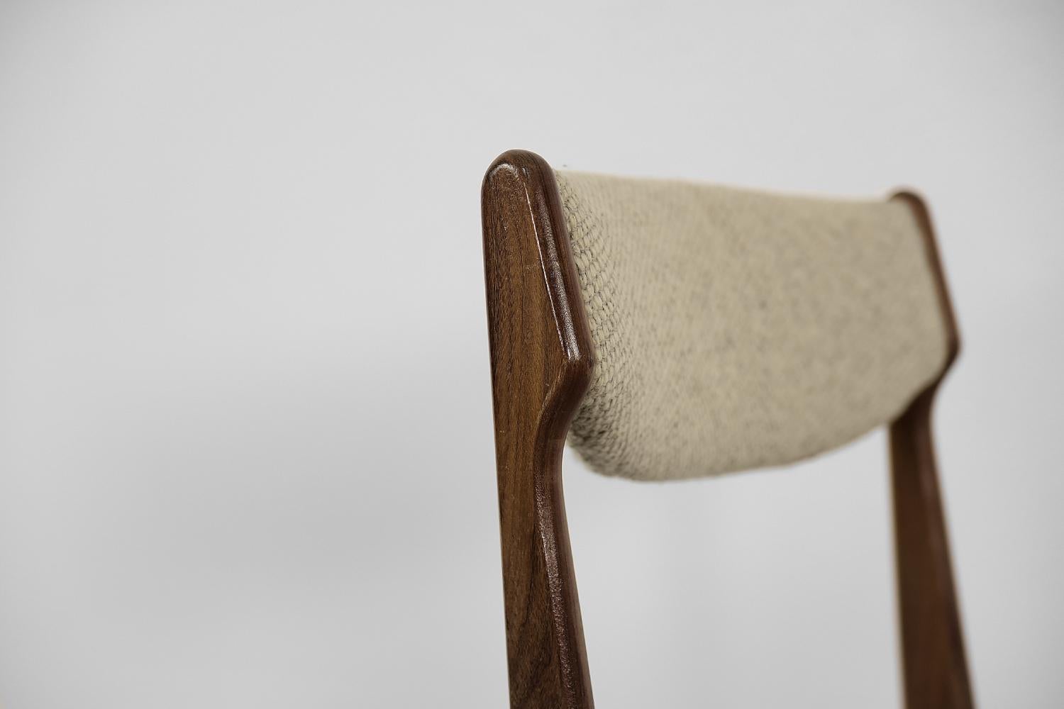 Mid-Century Modern Scandinavian Teak Wood & Fabric Dining Chair, 1960s, Set of 4 For Sale 2
