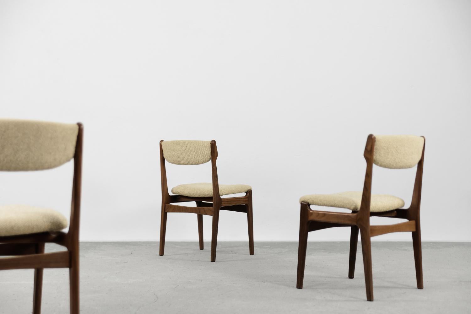 Mid-Century Modern Scandinavian Teak Wood & Fabric Dining Chair, 1960s, Set of 4 For Sale 3