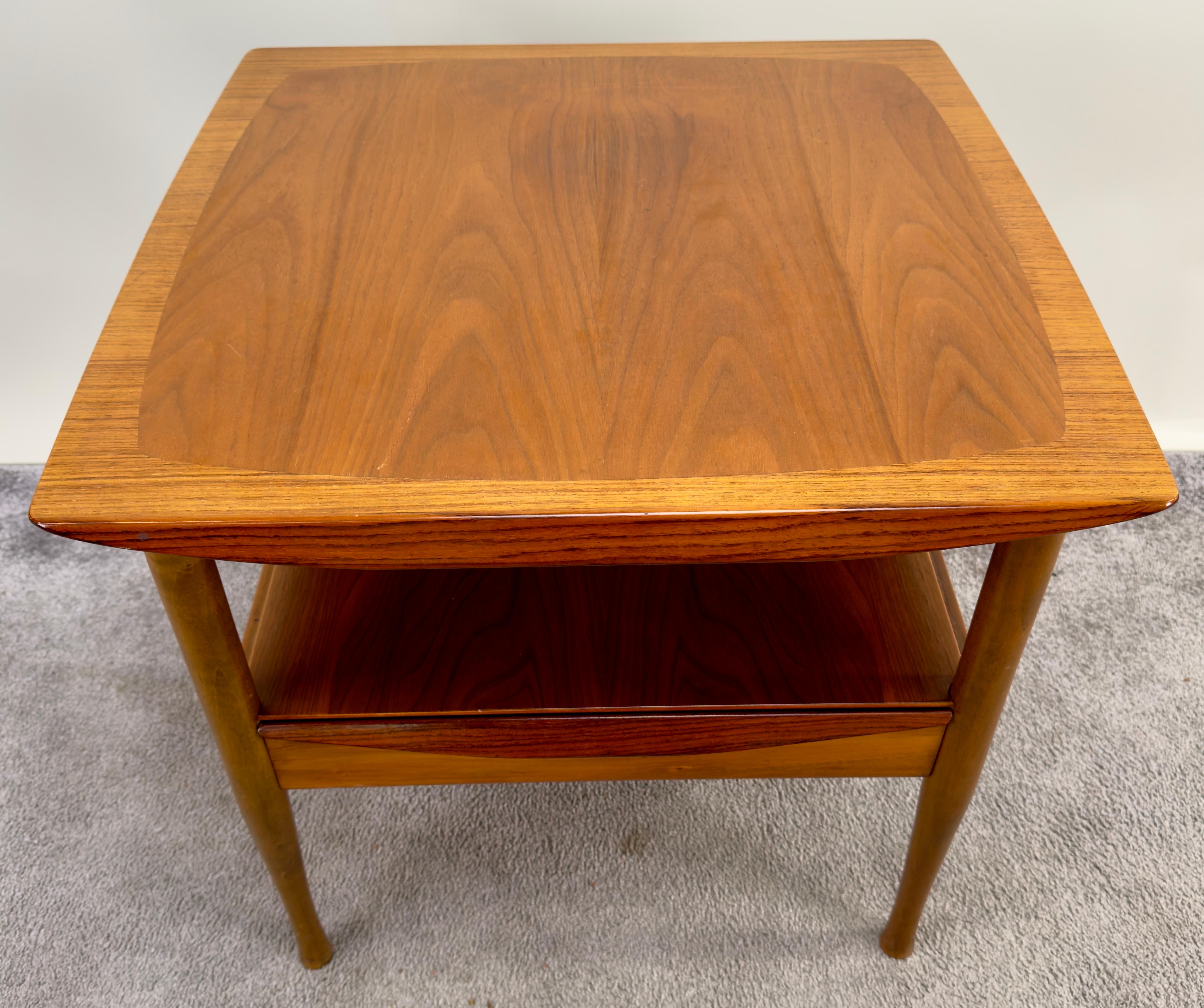 Mid Century Modern Scandinavian Teak Side Table with Shelf after Finn Juhl  For Sale 8