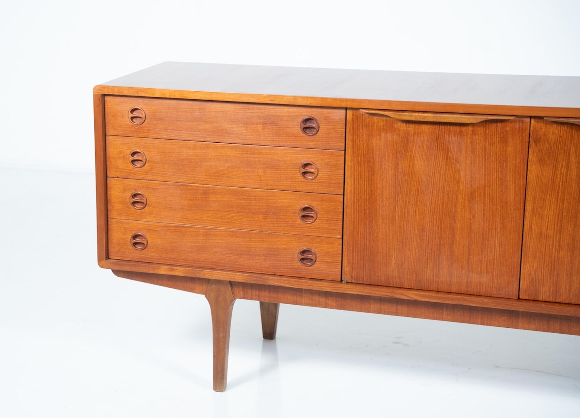 Credenza in teak scandinava moderna di metà secolo, anni '70 in vendita 6