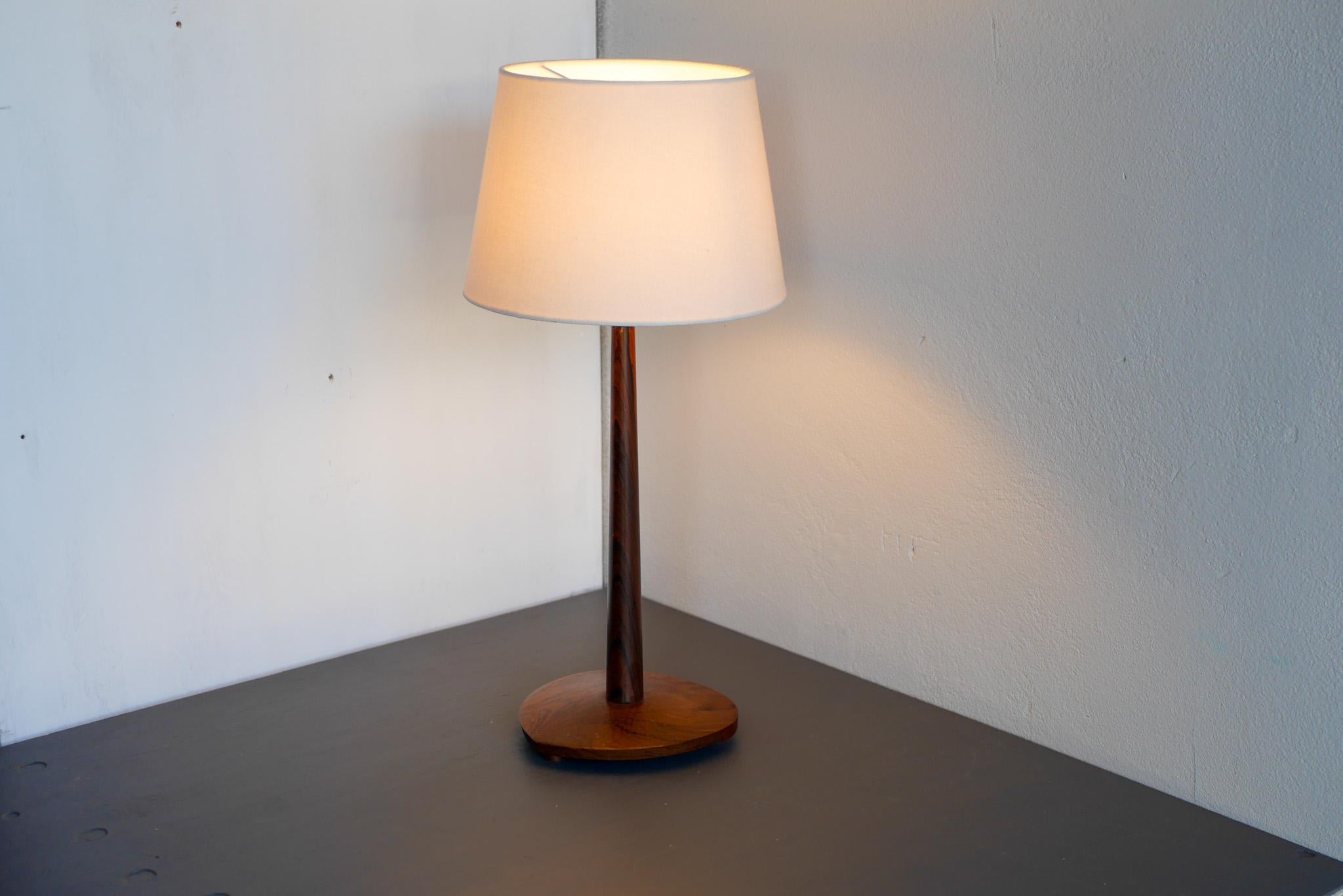 Mid-century modern Scandinavian Teak table lamp, Eskilstuna AB, Sweden For Sale 2